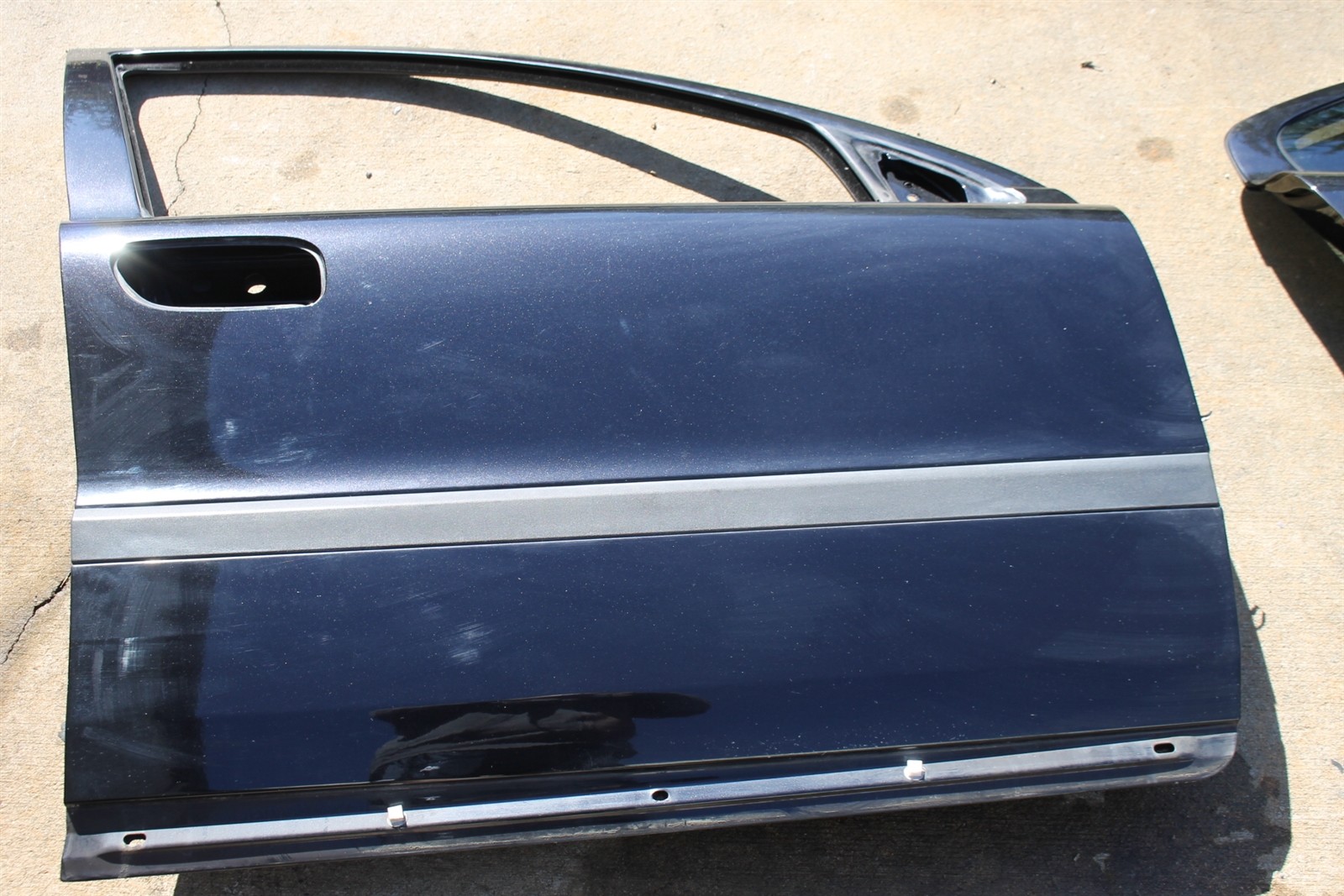 Used Volvo V70 Exterior Door Panels and Frames for Sale