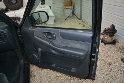 Used 2000 Chevrolet S10 Interior Door Panels And Parts For Sale