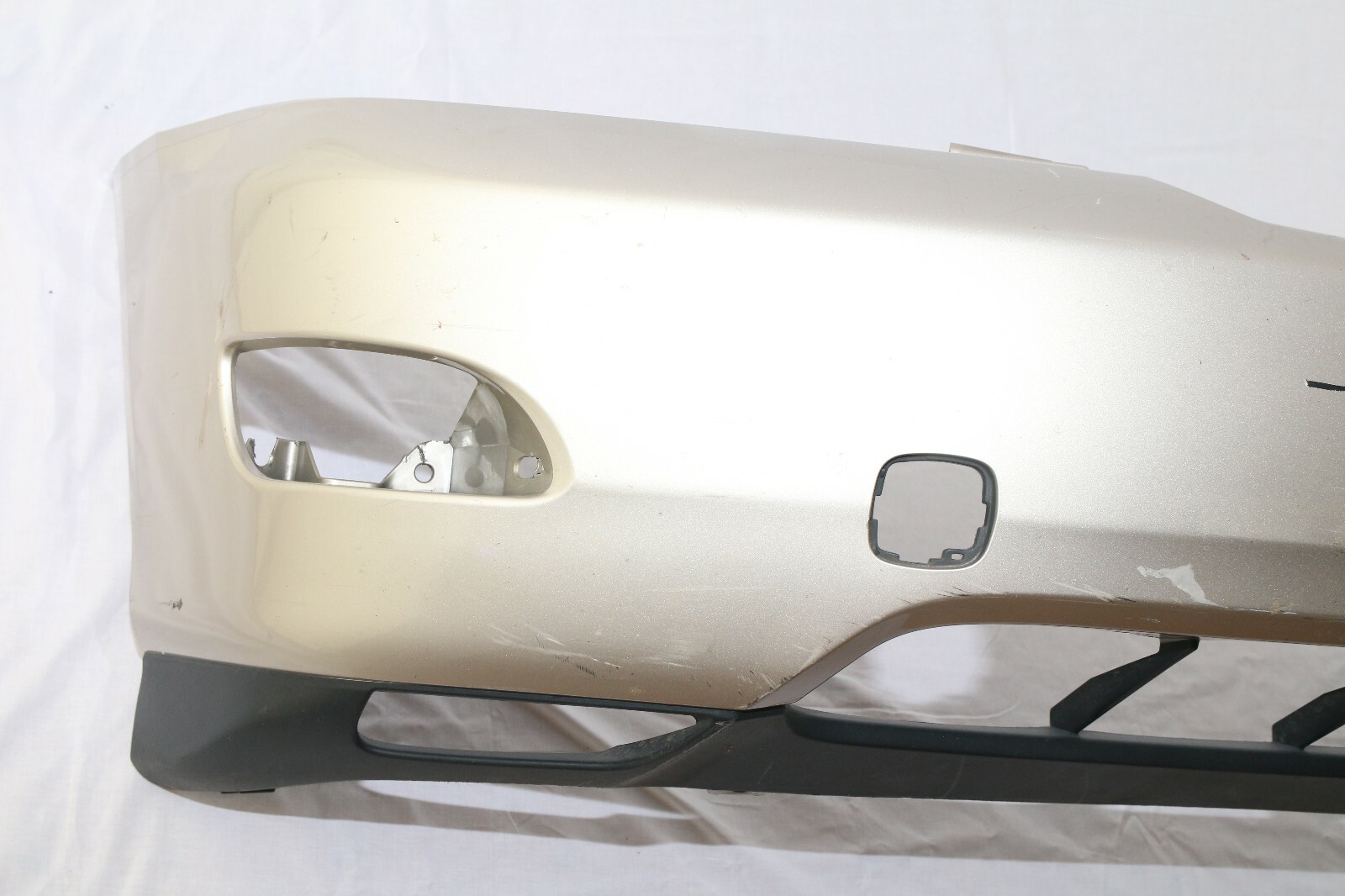 Used Oem 20042009 Lexus Rx350 Rx330 Front Bumper Cover 0409 Ships