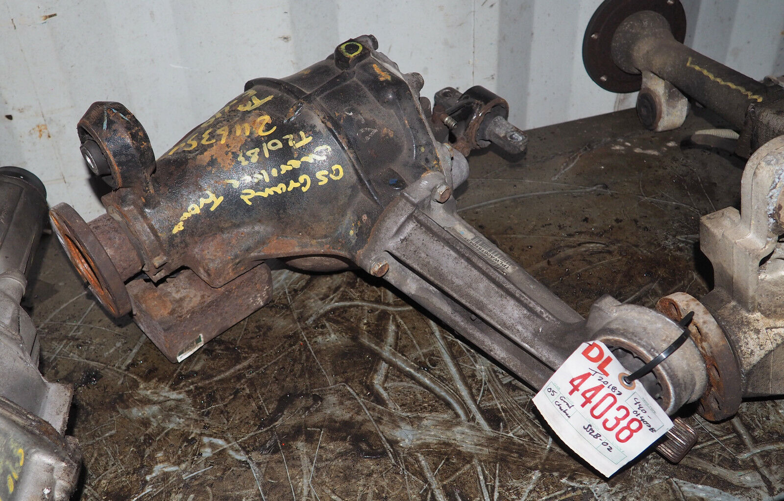 2002 Jeep Grand Cherokee Front Differential 5271