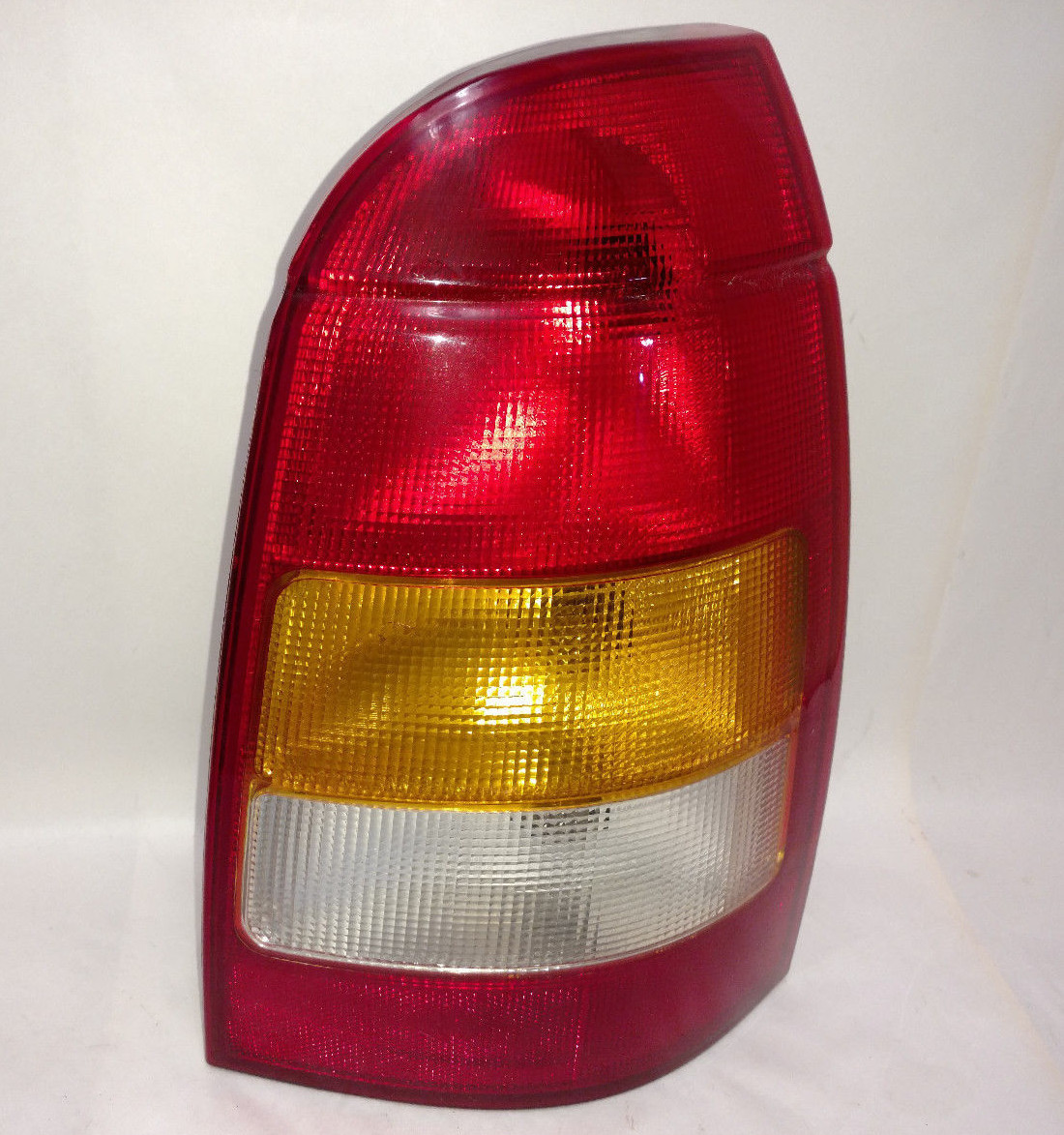 Used Saturn LW300 Tail Lights for Sale