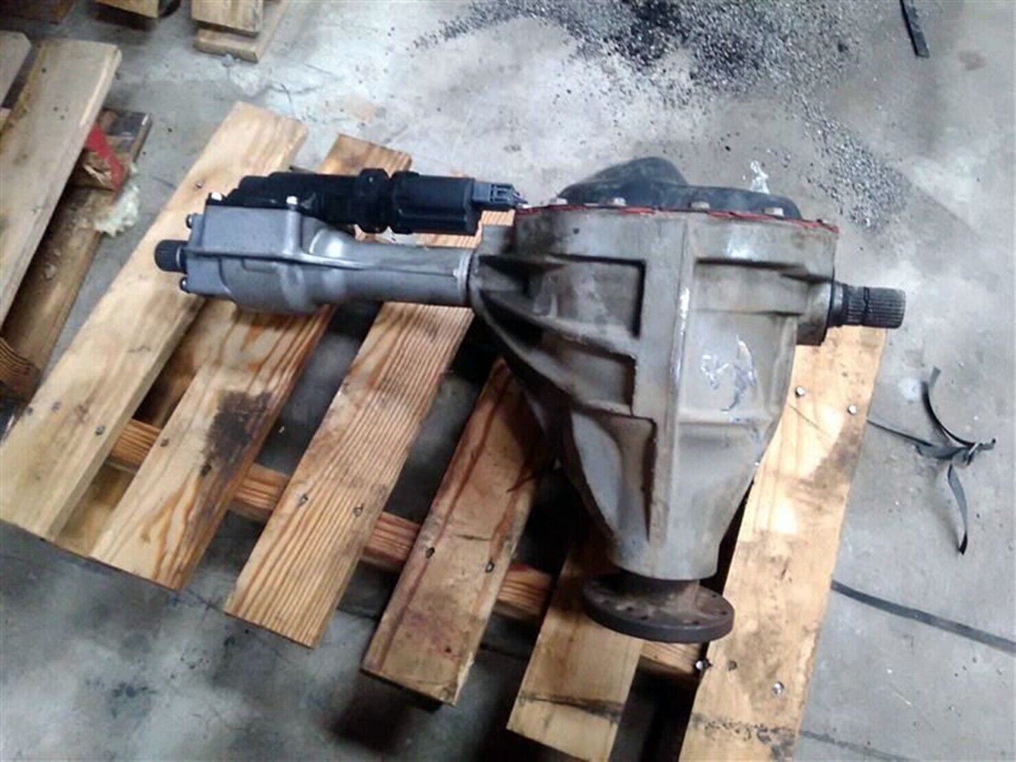 Used 2006-2011 Dodge Ram 1500 Front Axle Differential Carrier 3.55 2011 Dodge Ram 1500 Gear Ratio