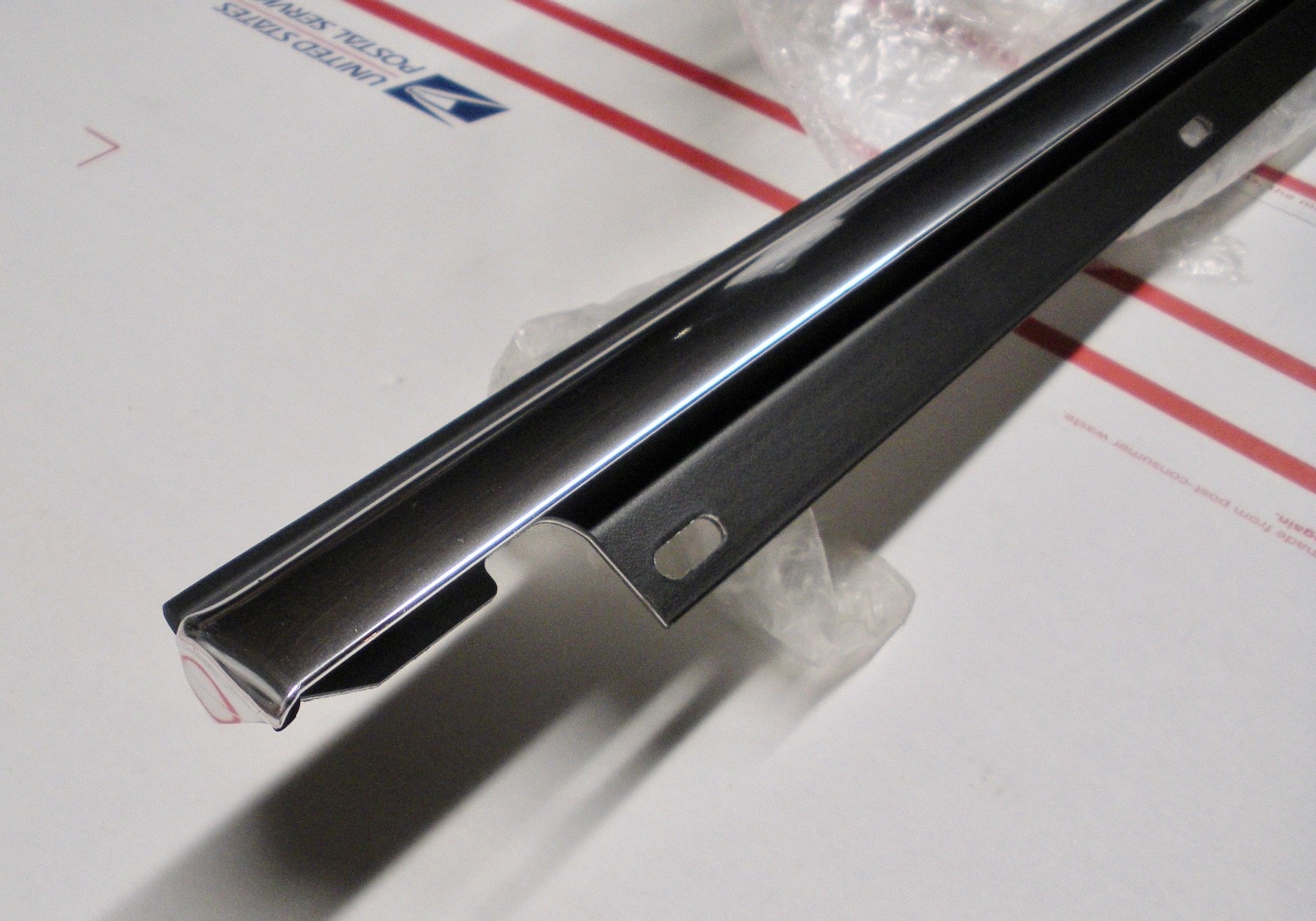 New Other (see Details) Audi Oe Belt Molding Window Weatherstrip Fits