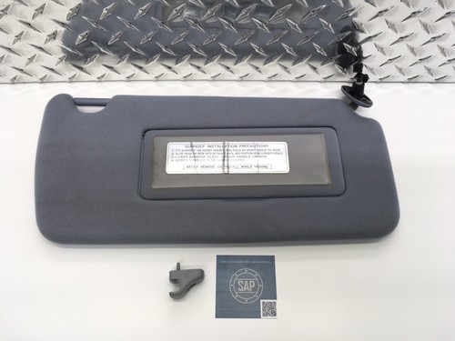 1995 Nissan Pickup Sun Visor