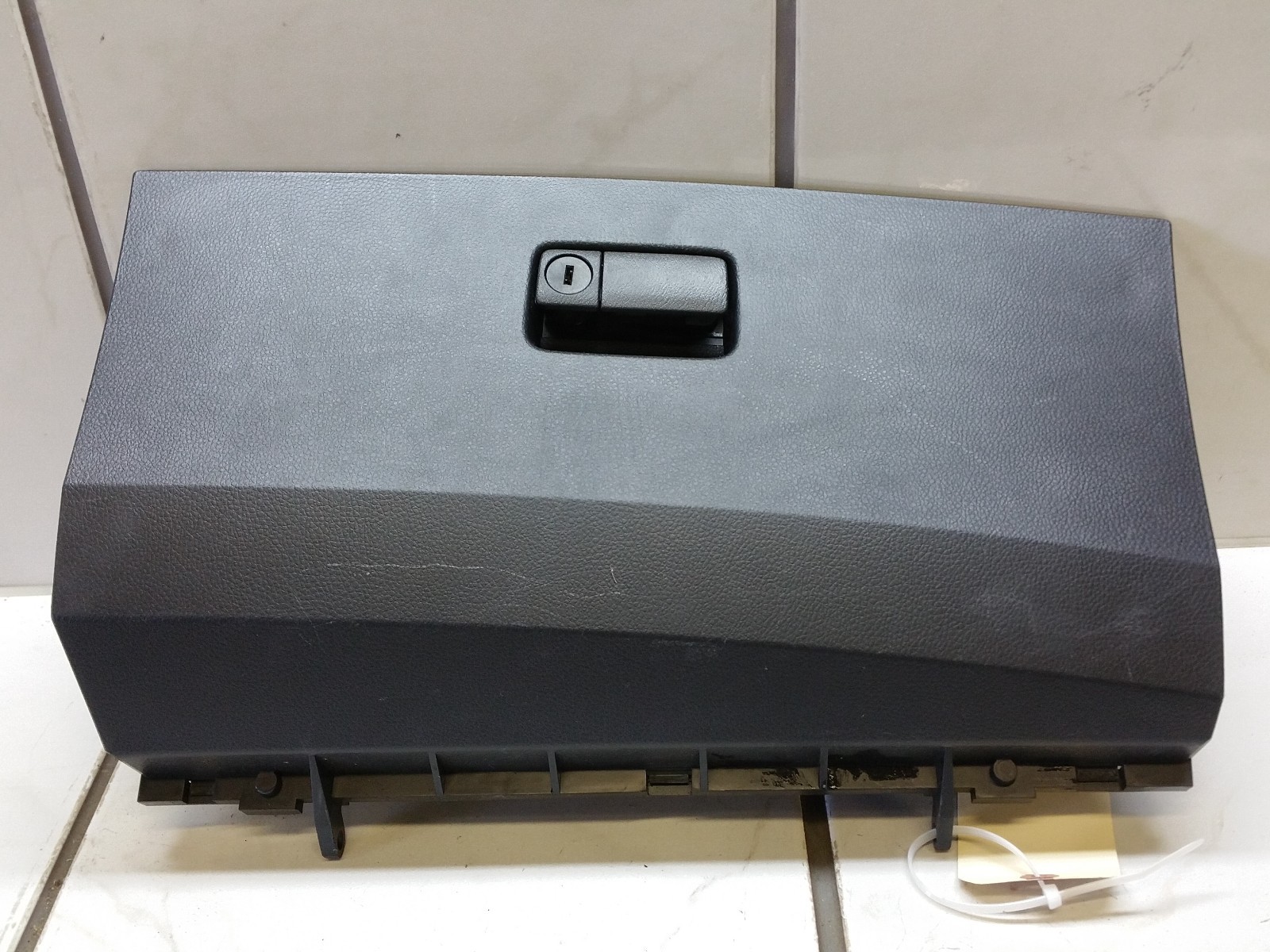 Used Nissan Glove Boxes for Sale