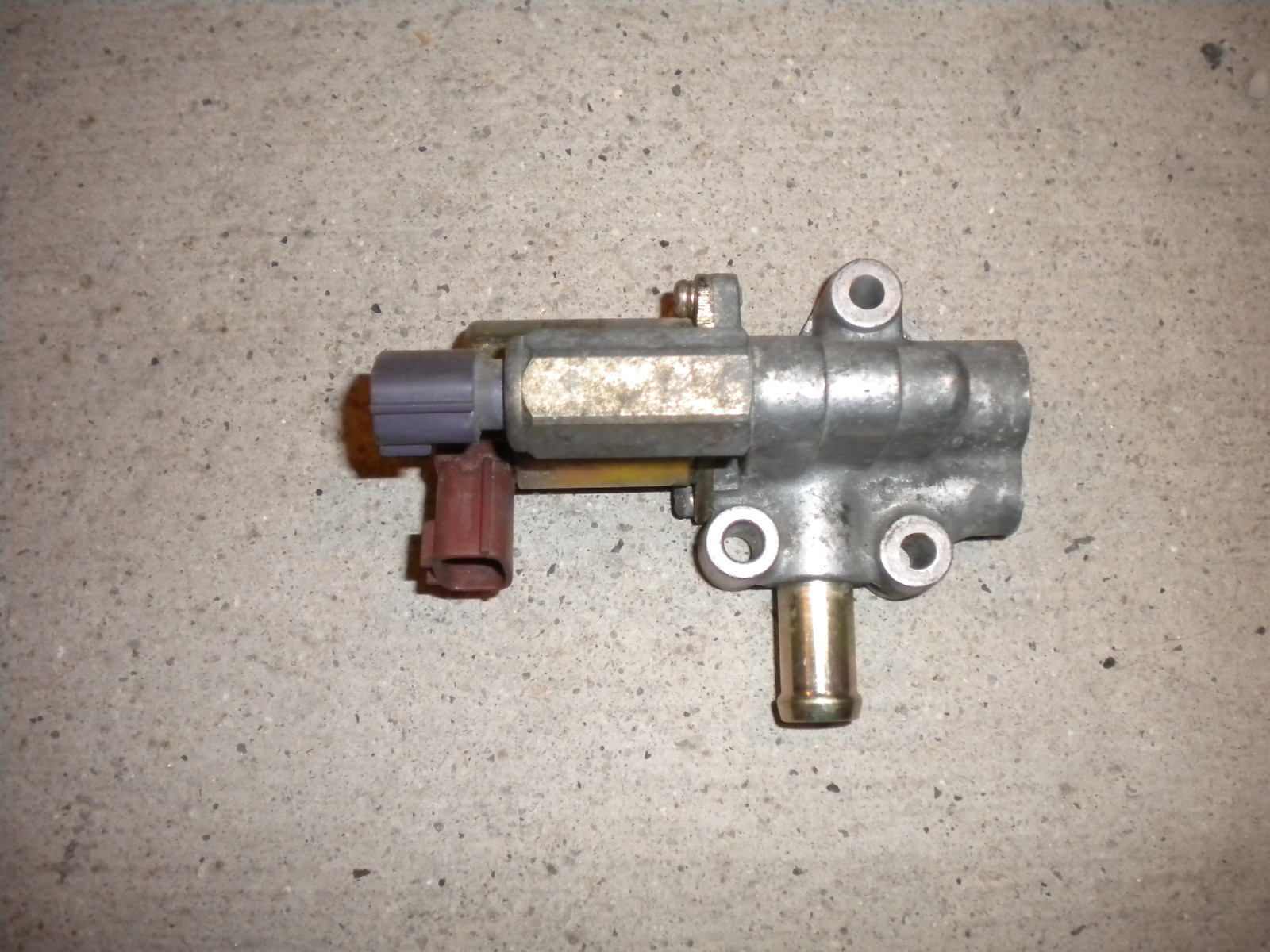 Used 19911994 Nissan Sentra / Nx Idle Air Control Valve Iac Iacv 1.6