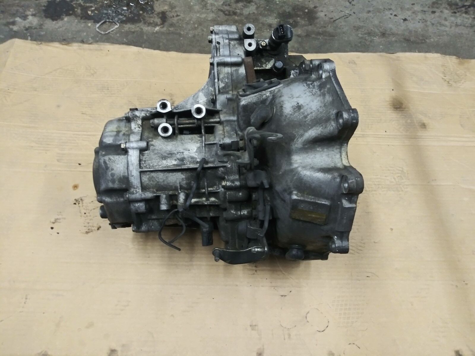 Used Mitsubishi 3000GT Transmission and Drivetrain Parts for Sale