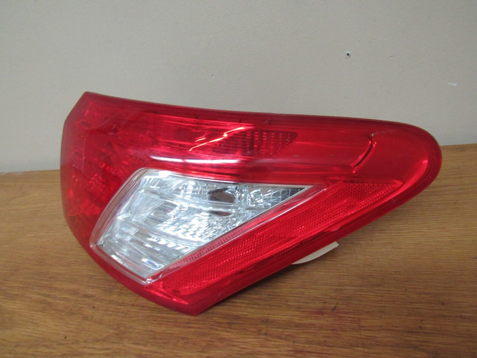 Used 2007 Lexus ES350 Tail Lights for Sale