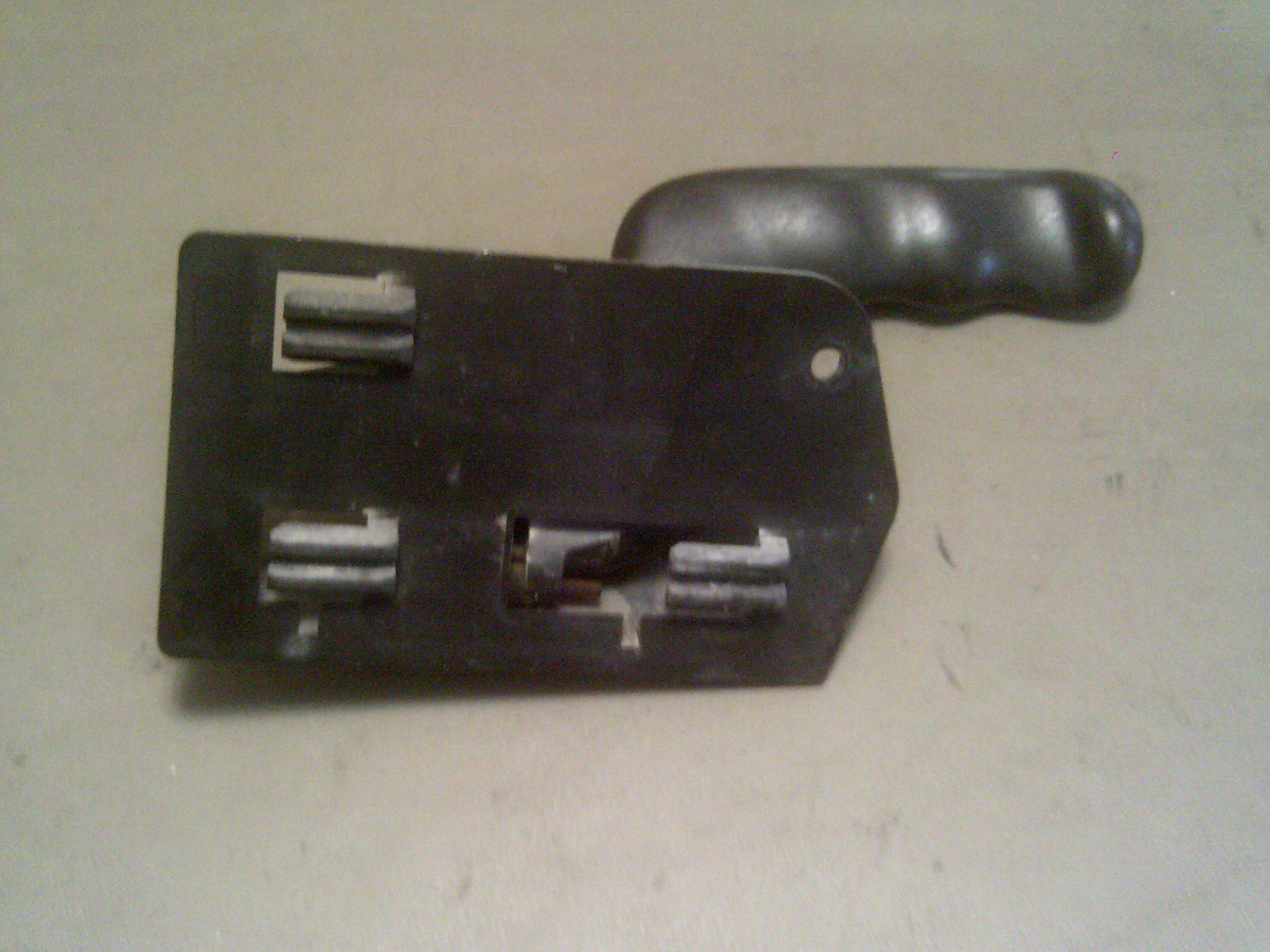 Used 20032006 Chevrolet Avalanche Rh Passengers Side Rear Door