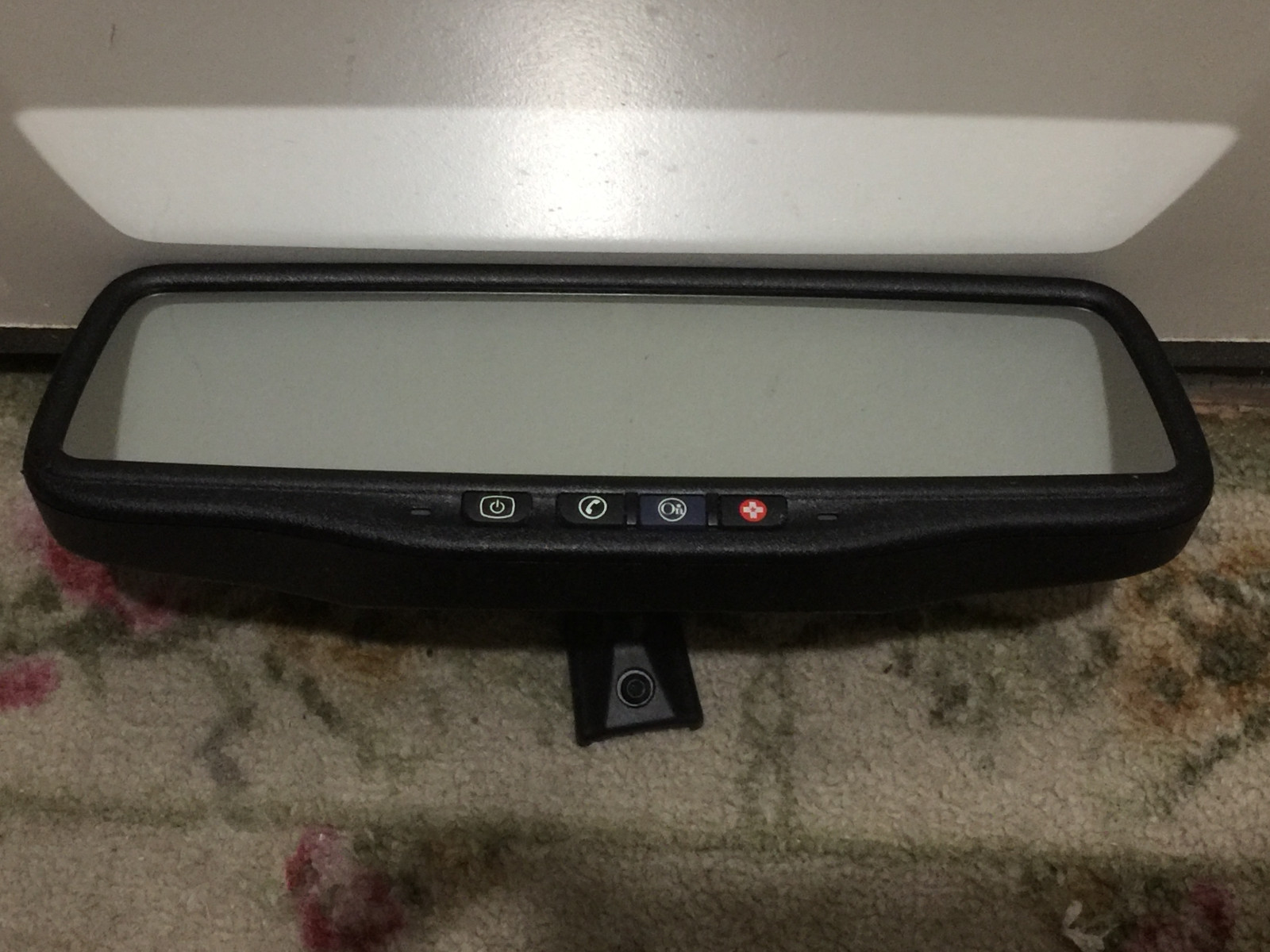 Used Oem Gmc Yukon Sierra Auto Dim Rear View Mirror Onstar Backup