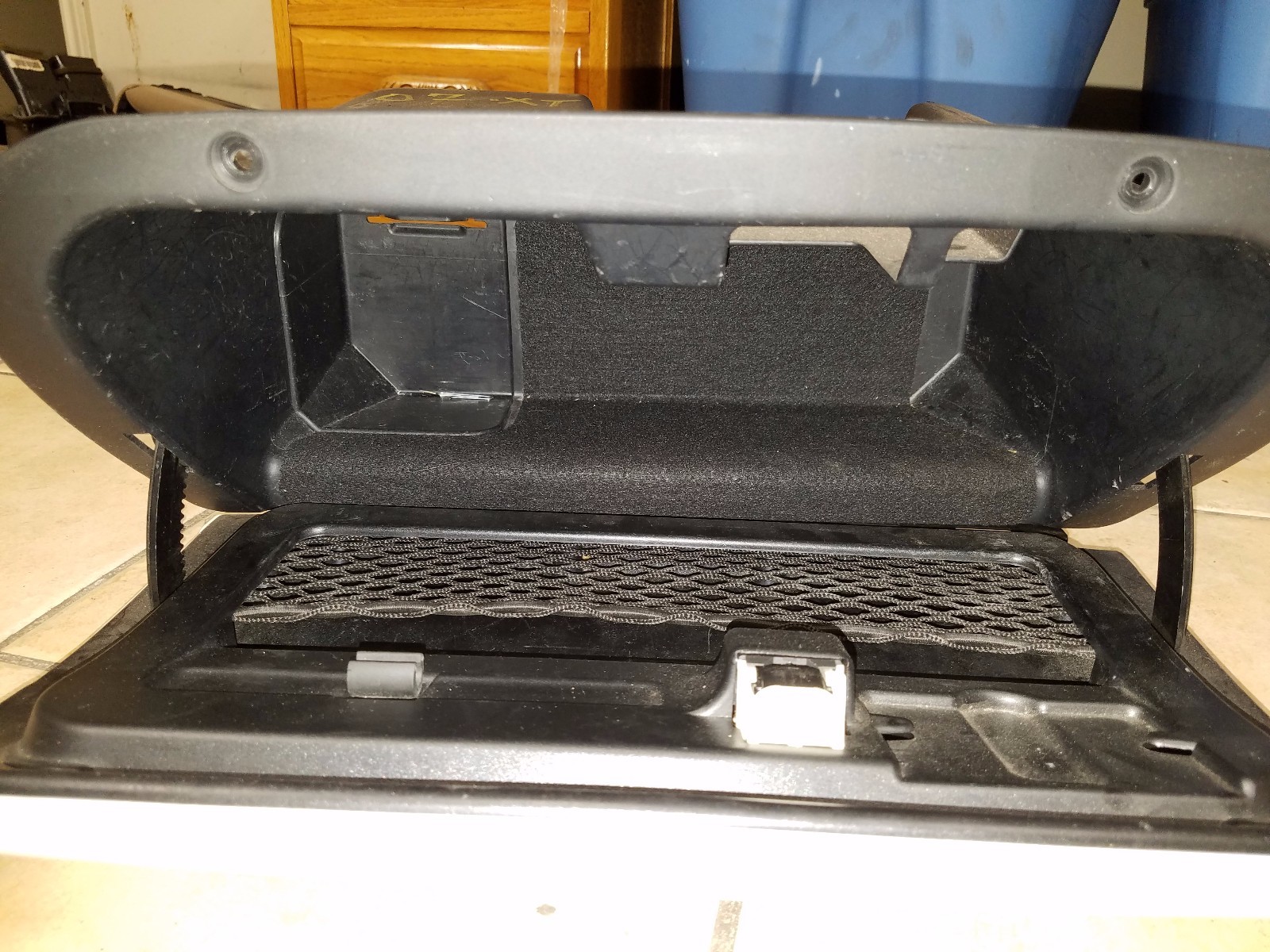 Used Jaguar Glove Boxes for Sale