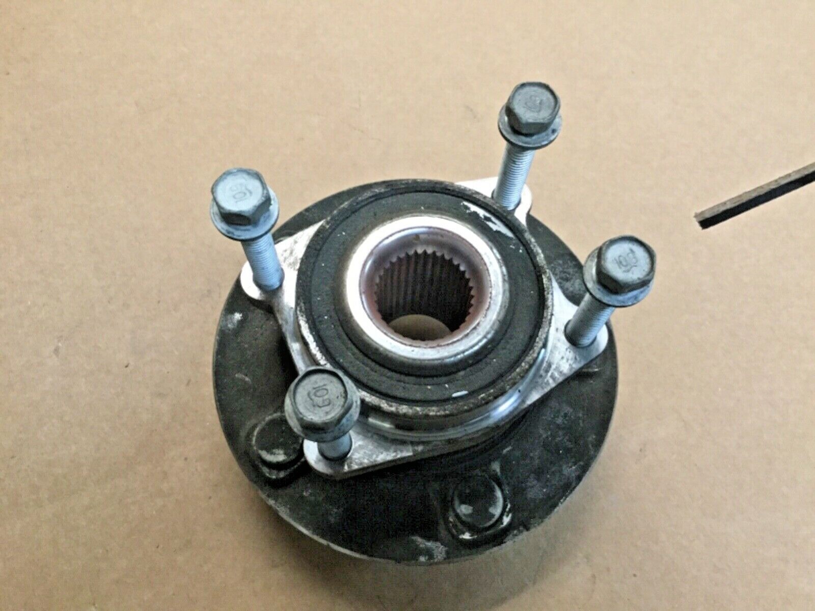 Used Dodge Grand Caravan Wheel Hubs and Bearings for Sale