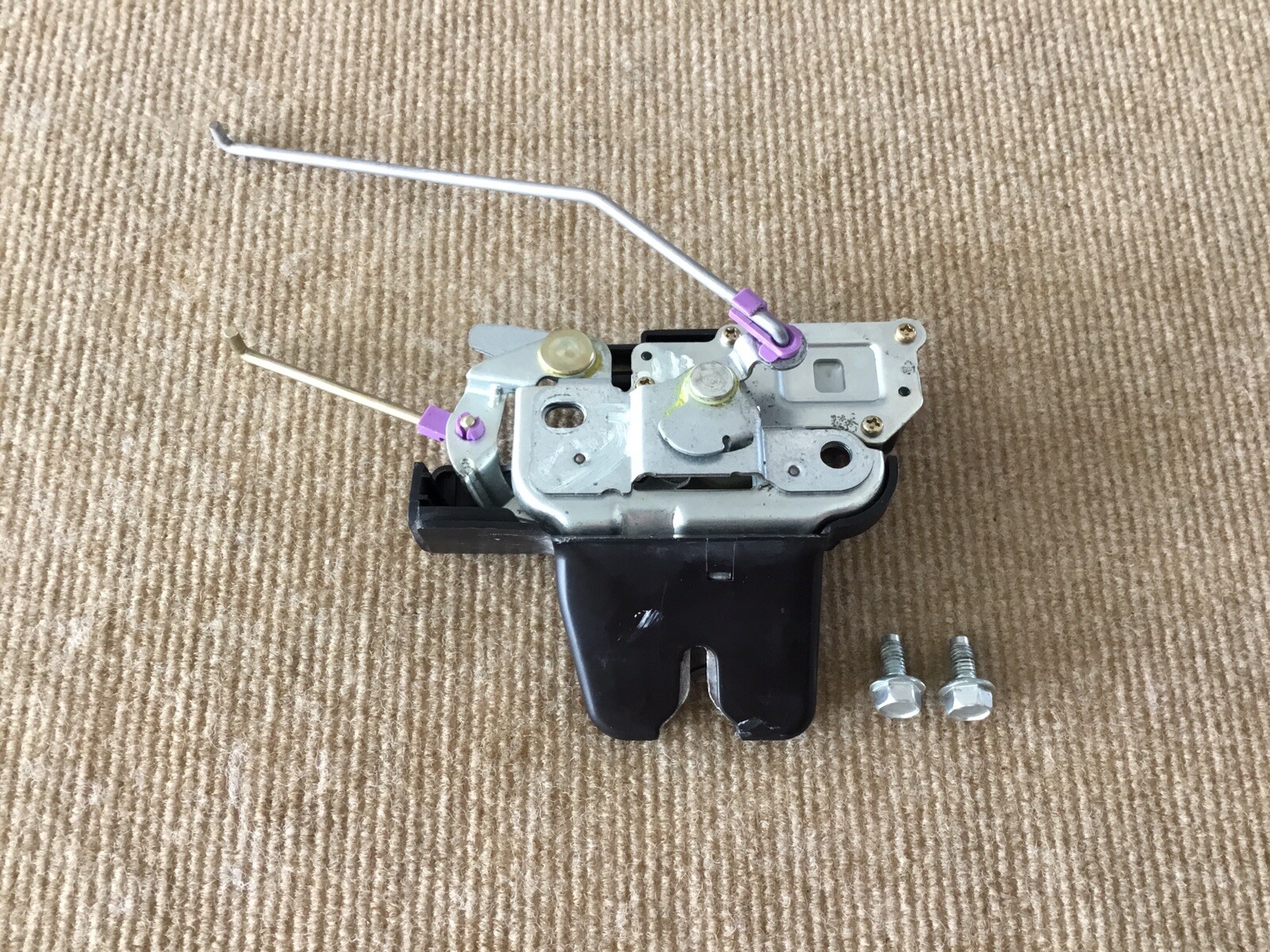 2002 2006 Toyota Camry Trunk Latch Power Release Lock Actuator Deck Lid Oem Auto Parts And Vehicles Moonnepal Com