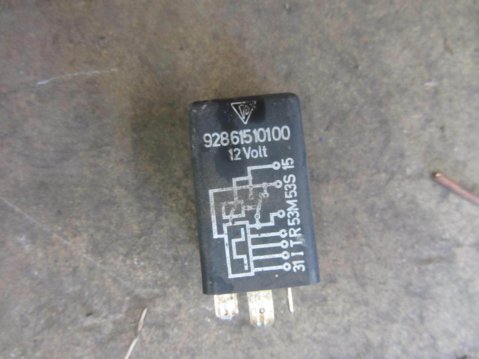 porsche 928 relay 92861810700