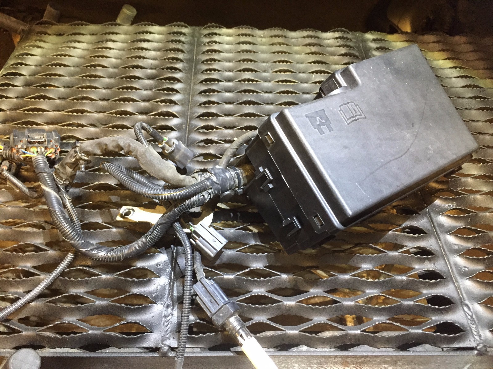 Fuse Box From The 1950 - 88 Wiring Diagram