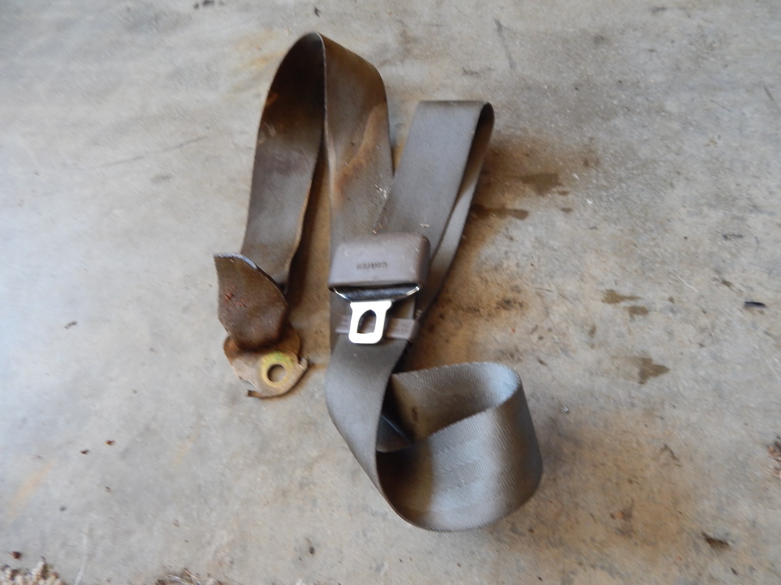 Used 1992 1993 1994 1995 1996 Toyota Camry Center Rear Lap Seat Belt Tan for Sale