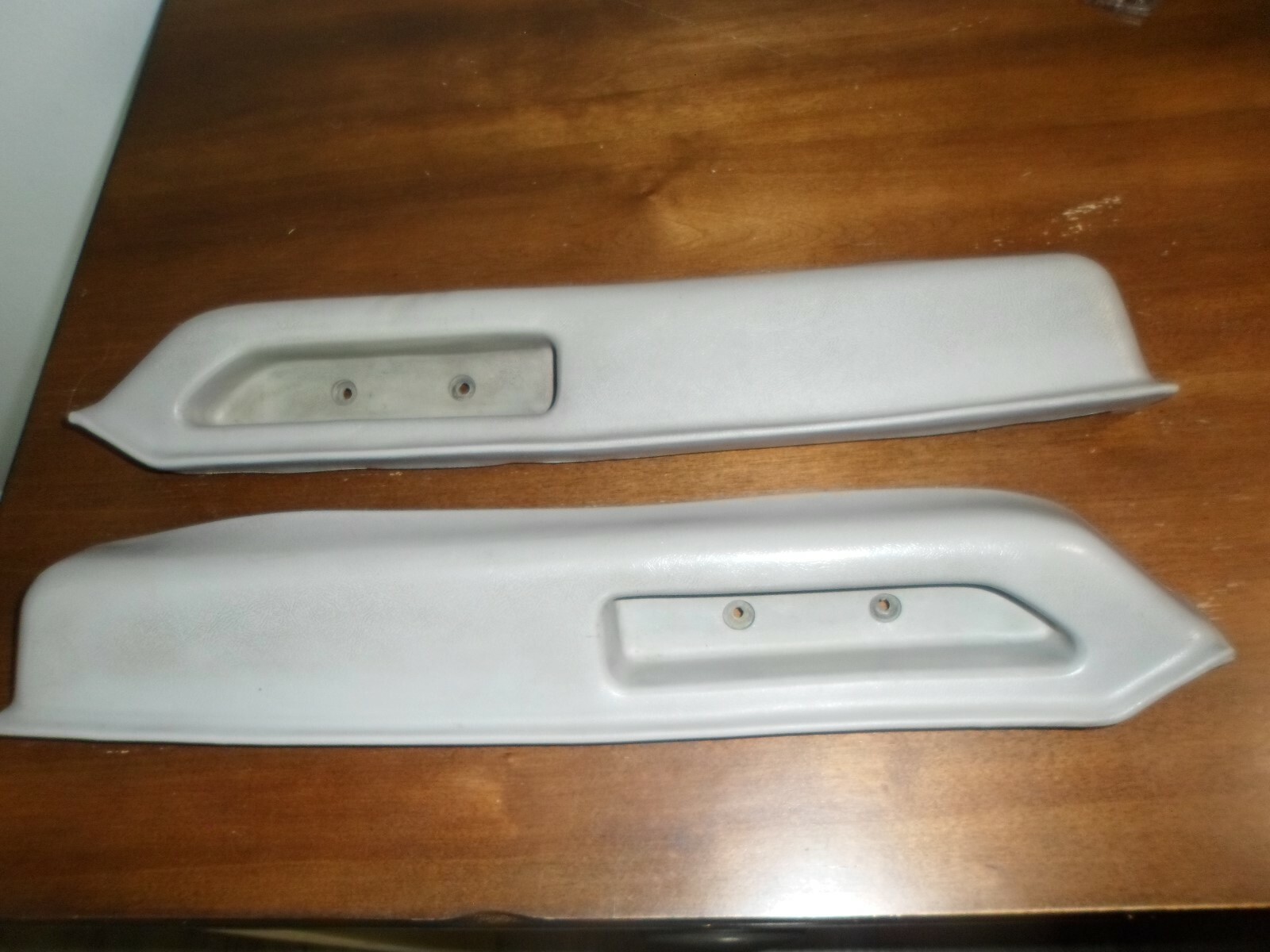 Used 1986 1993 Chevy Blazer S10 Door Armrest Handle Pair (gray) for