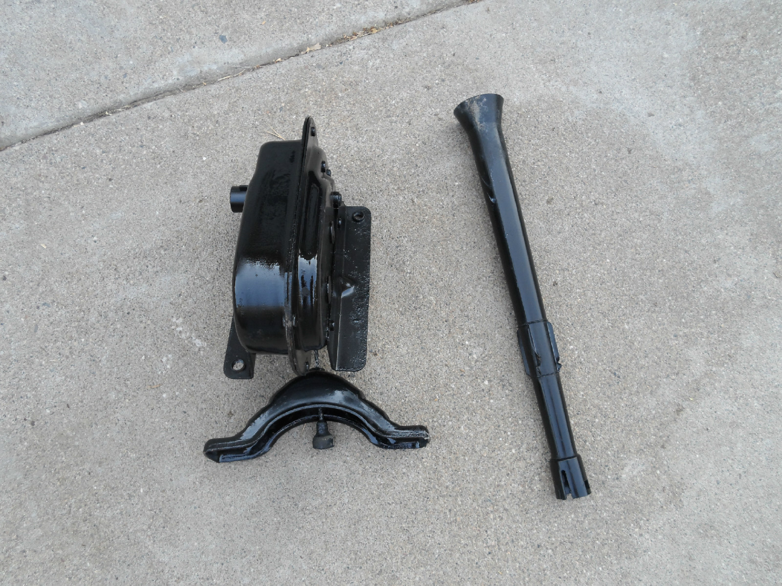 Used 19972004 Ford F150 Spare Tire Carrier Winch Hoist for Sale