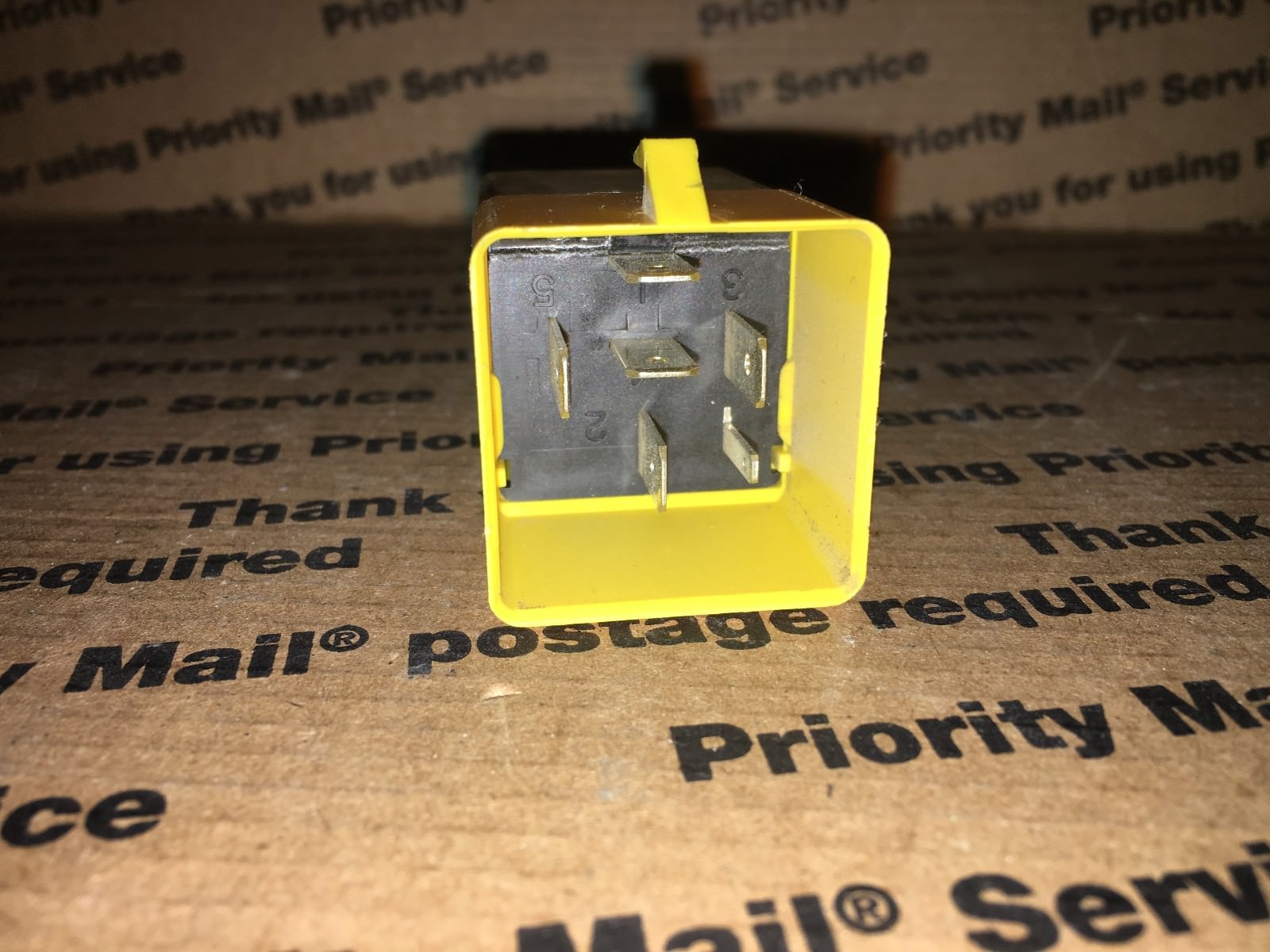 Buy Used Ford Turn Signal Relays