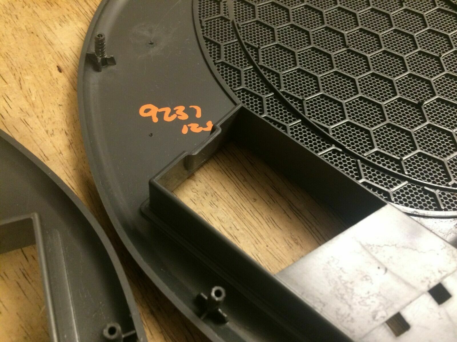 Used 19972004 Buick Regal & 9705 Century Rear Upper Deck Speaker