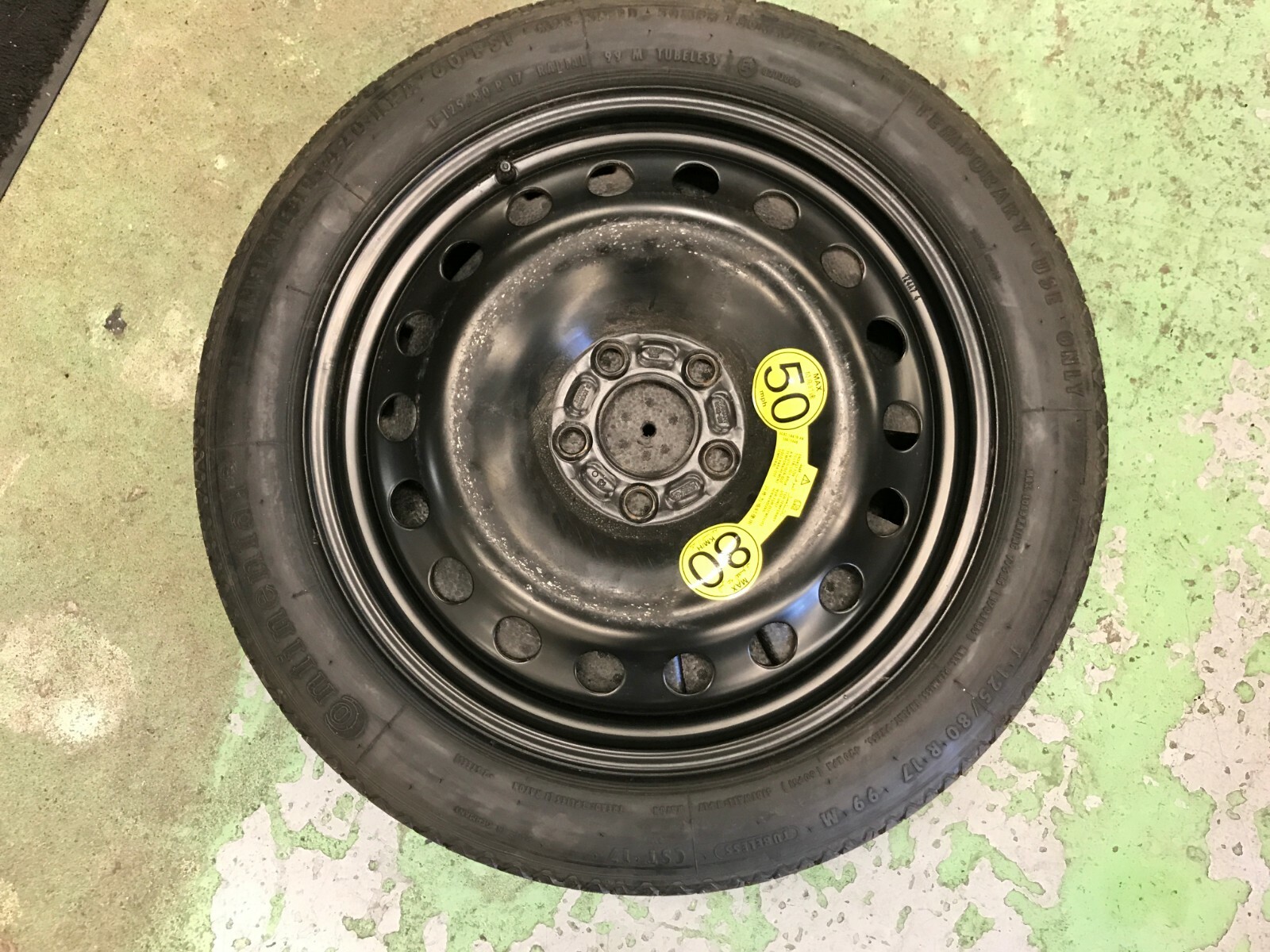 Used 0717 Volvo P3 S60 Xc70 Xc60 S80 V60 Spare Wheel And Tire 32209112
