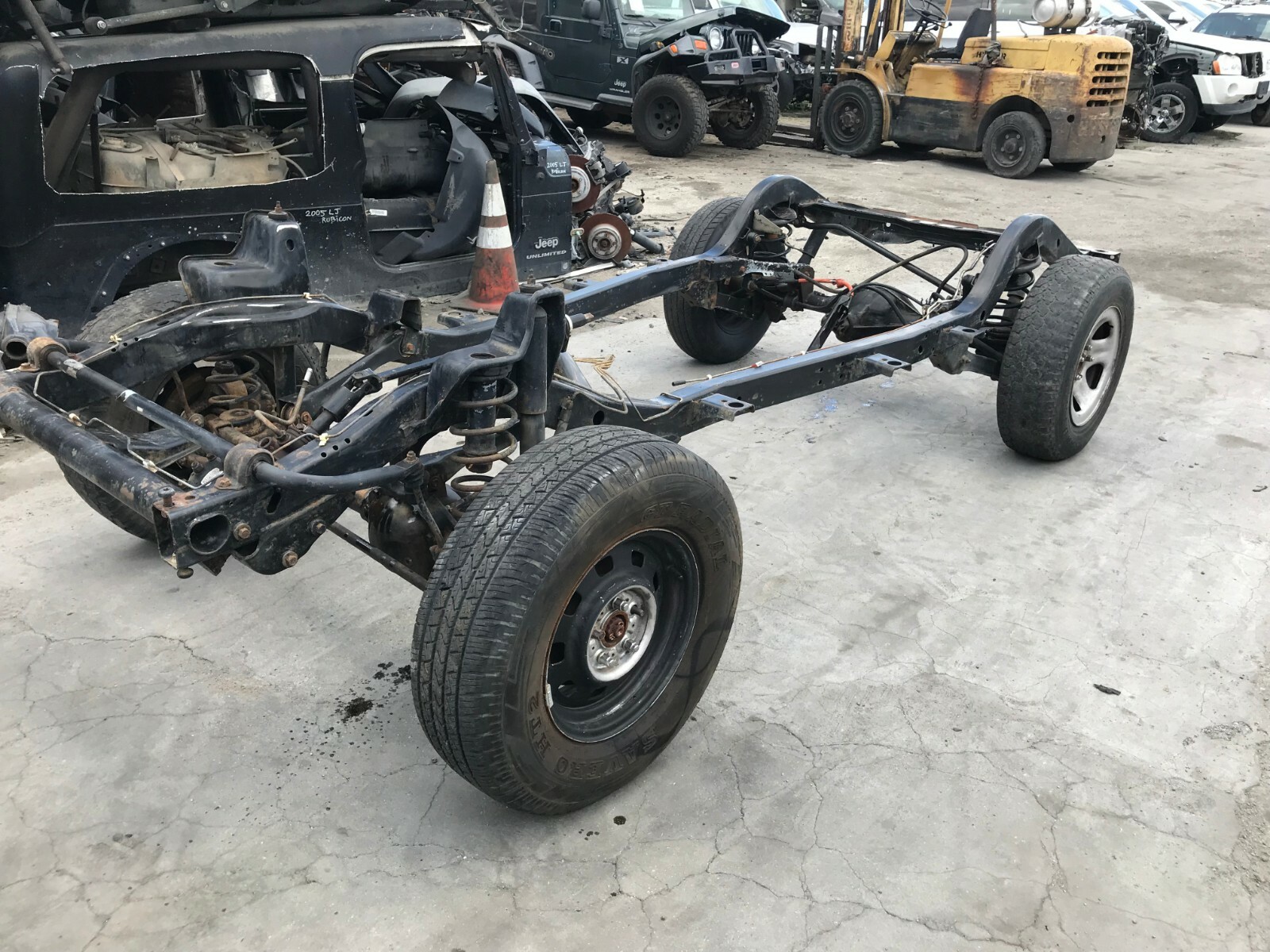 Used 2002 Jeep Wrangler Tj Rolling Chassis 6 Cylinder 4.0l Frame