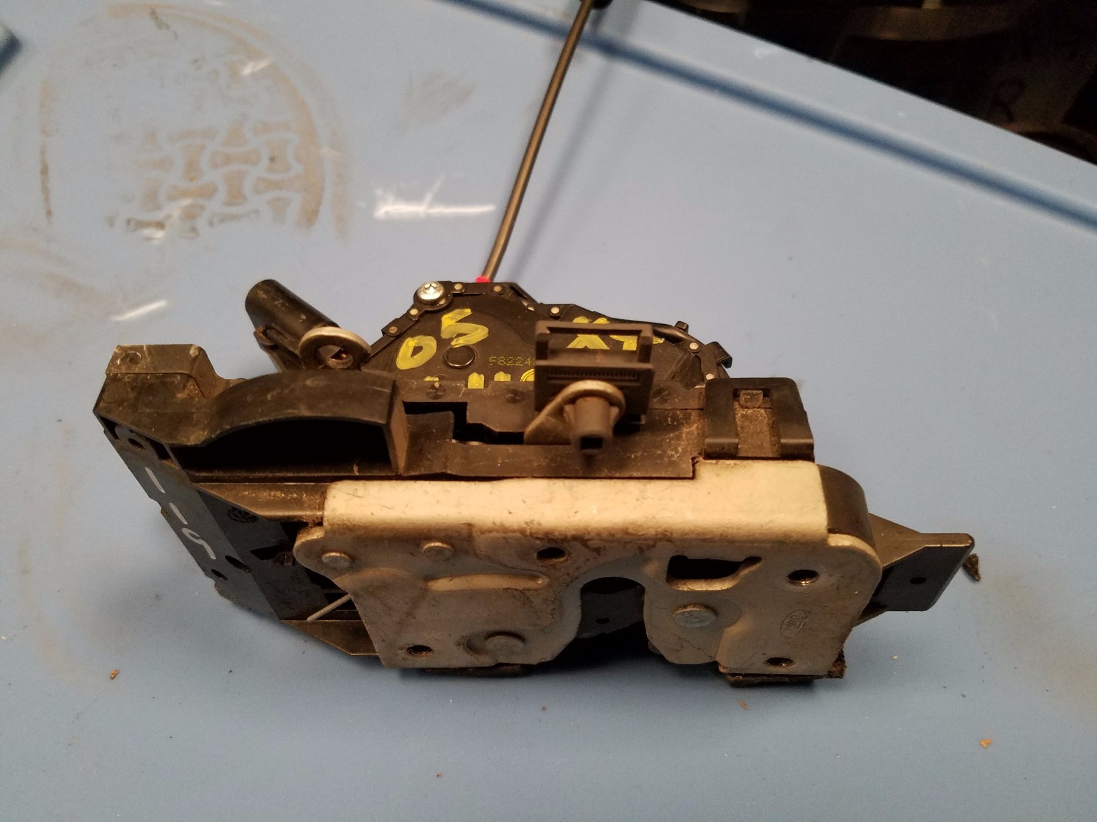 Used 20052008 Jaguar Xtype Left Driver Front Door Lock With Actuator