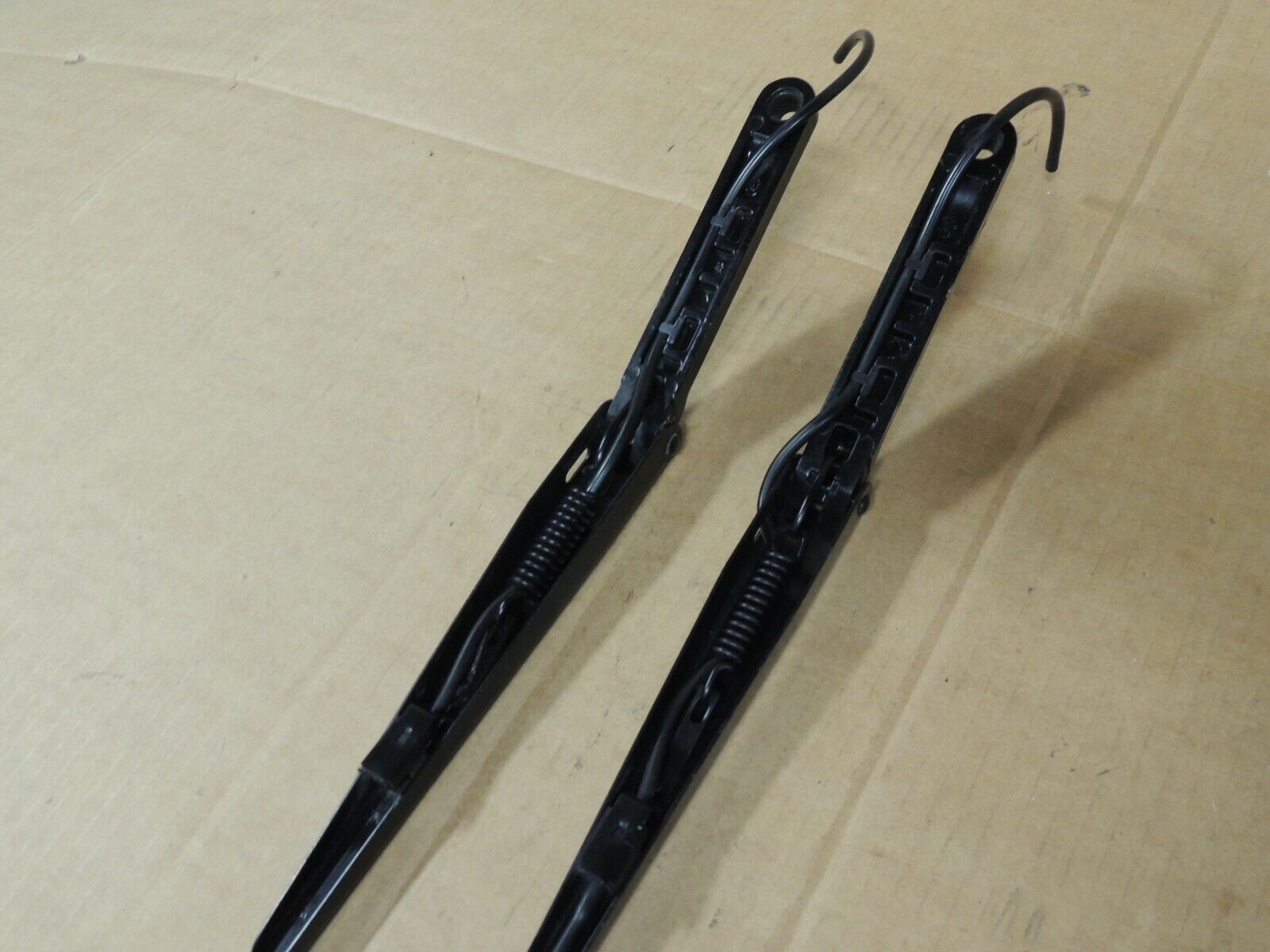 Used 1999-2007 Chevy Silverado/suburban/tahoe Gmc Sierra/yukon Wiper ...