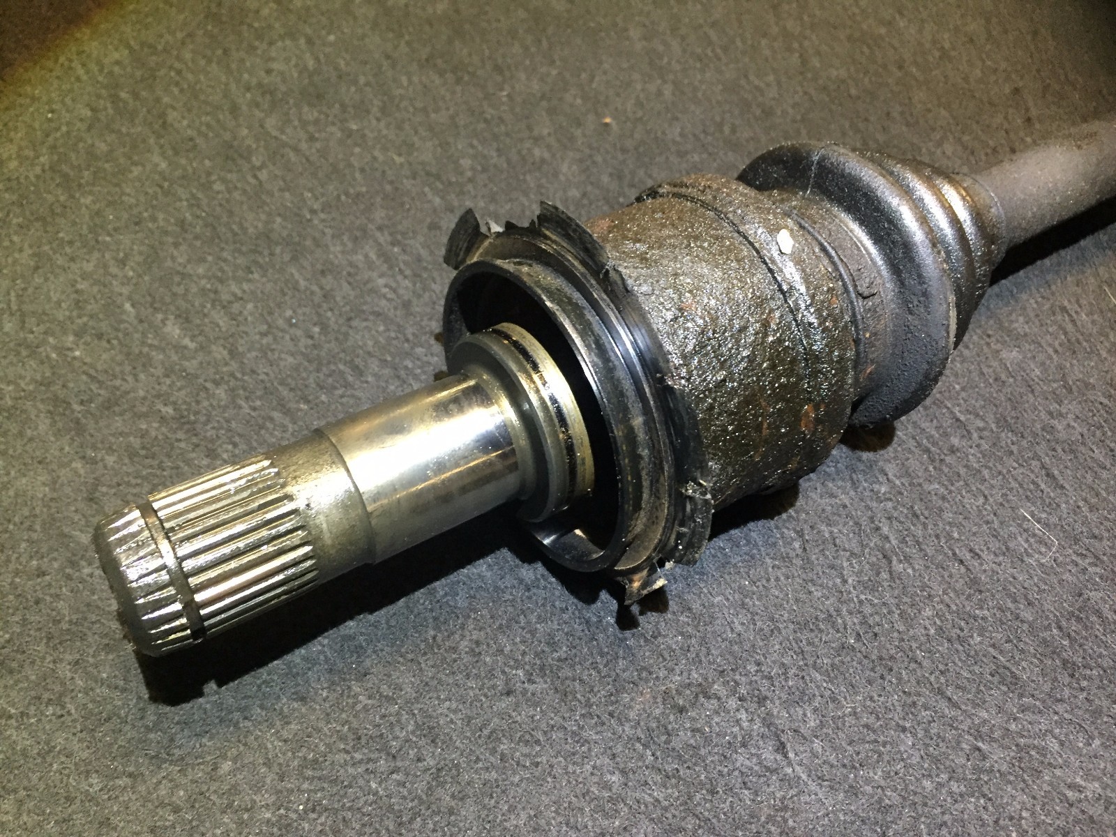 Used Jaguar Xtype Rear Right Side Cv Joint Axle Shaft Oem 20022008