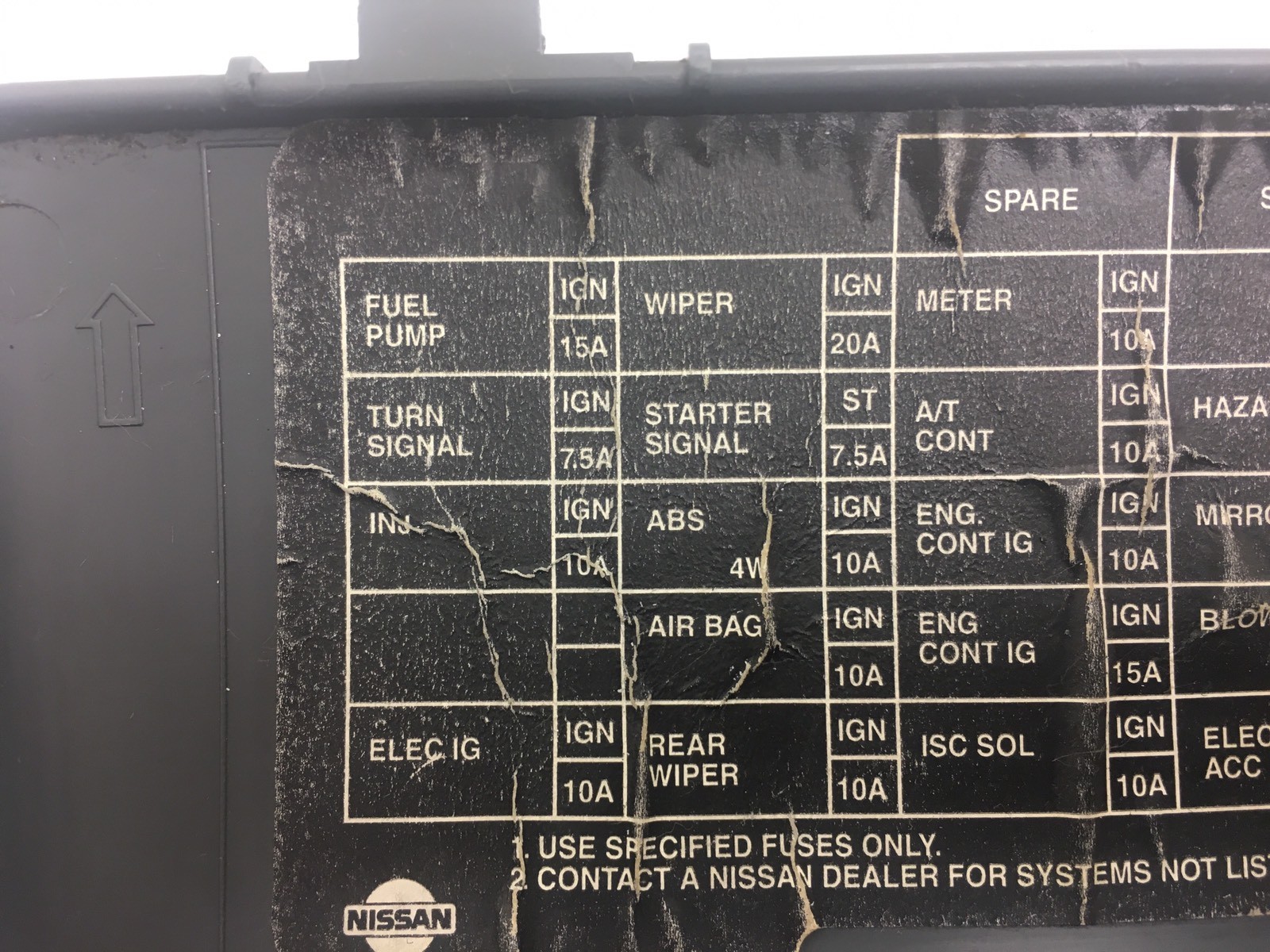 2002-2004 Nissan Xterra Dashboard Dash Fuse Box Cover Gray P/N 68964 7Z800  Y69