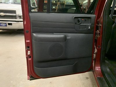 Used 2003 Chevrolet S10 Interior Door Panels And Parts For Sale