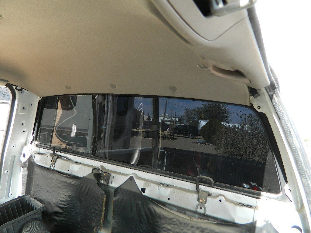 Used Toyota Tundra Acc Cab Back Glass Window Windshield for Sale