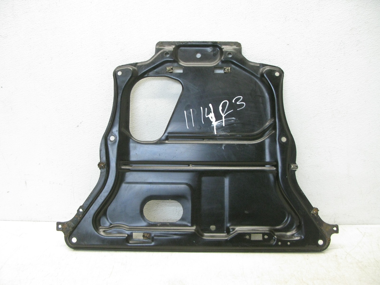 Used 1319 Bmw F30 320i 328i Xdrive Under Body Engine Belly Pan Skid Plate 111423 for Sale