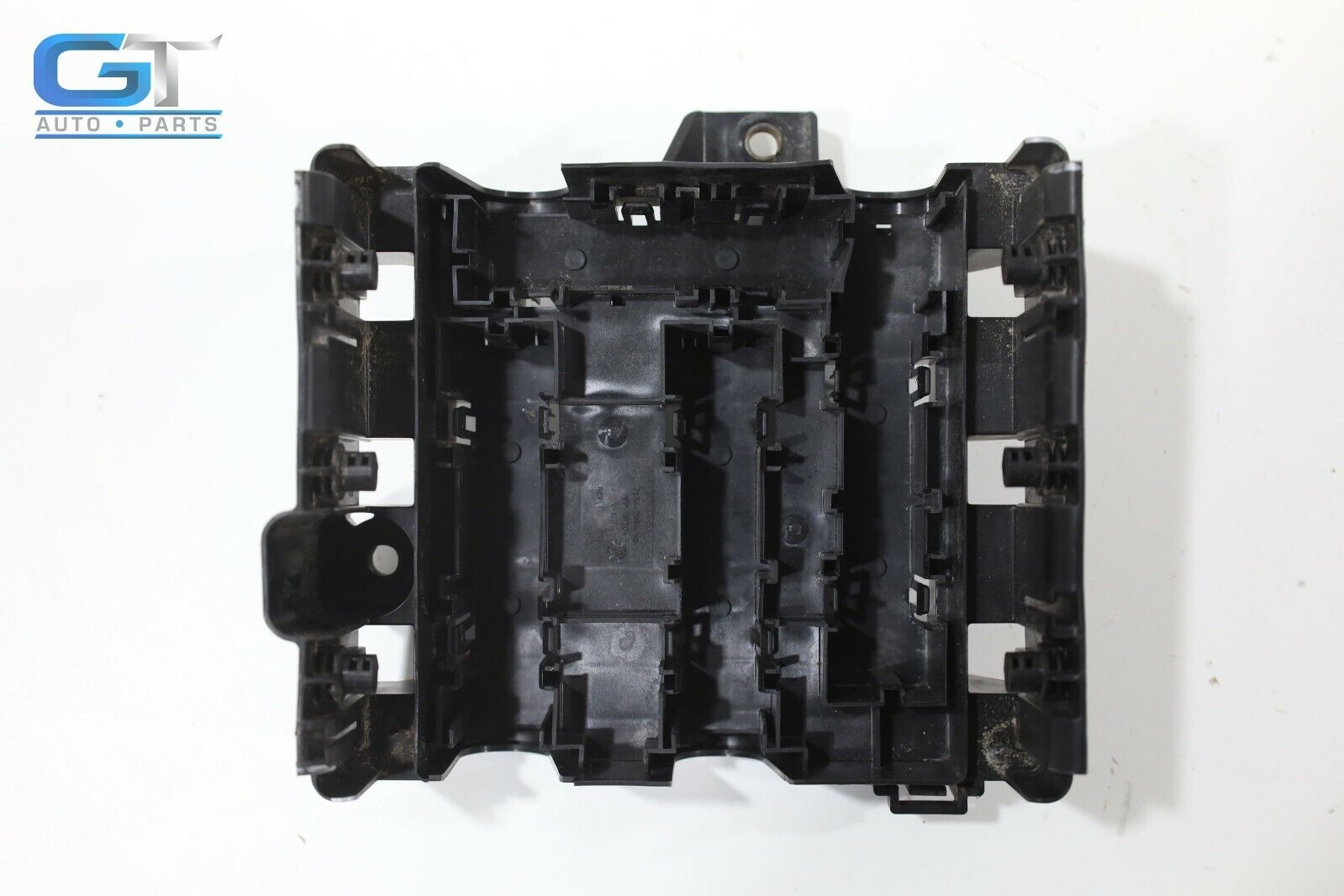 Used Gmc Acadia Engine Fuse Relay Junction Box Block Mount Bracket Oem