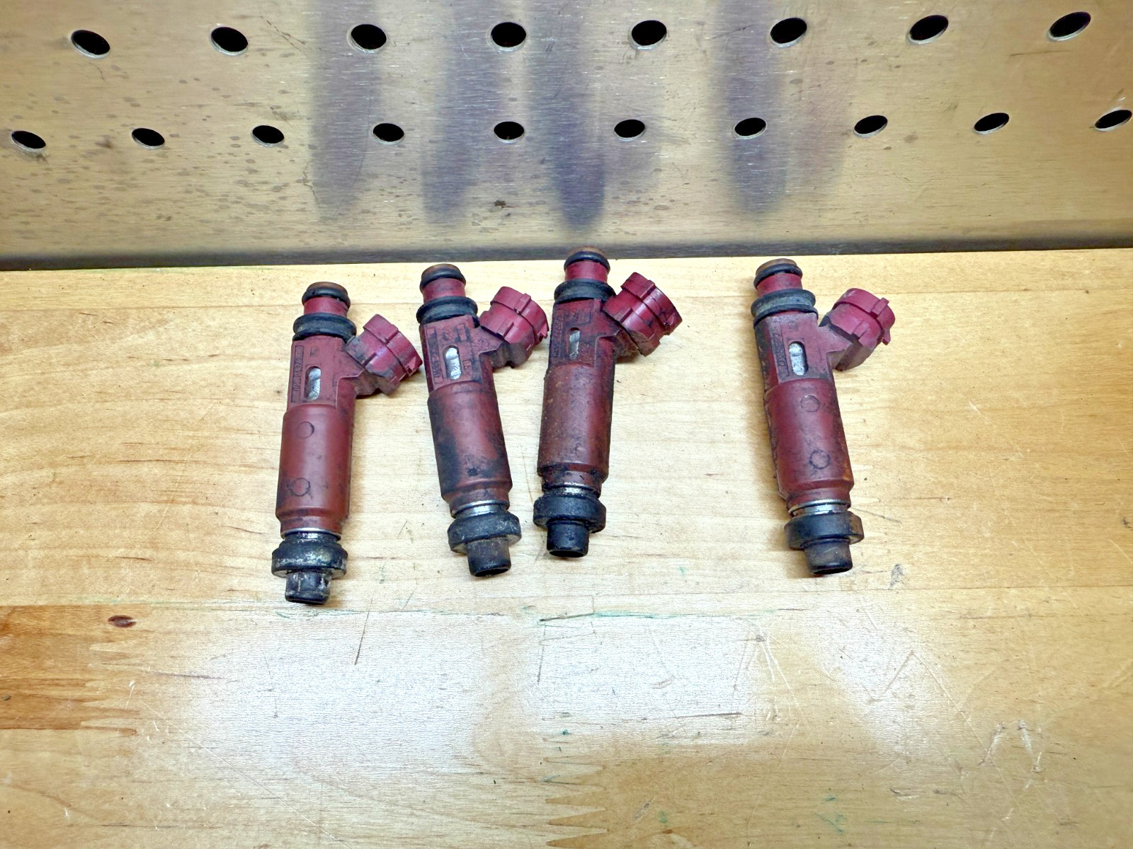 Used 1999-2000 Oem Mazda Miata Mx-5 Denso Nb 1.8 Fuel Injector Set Red ...