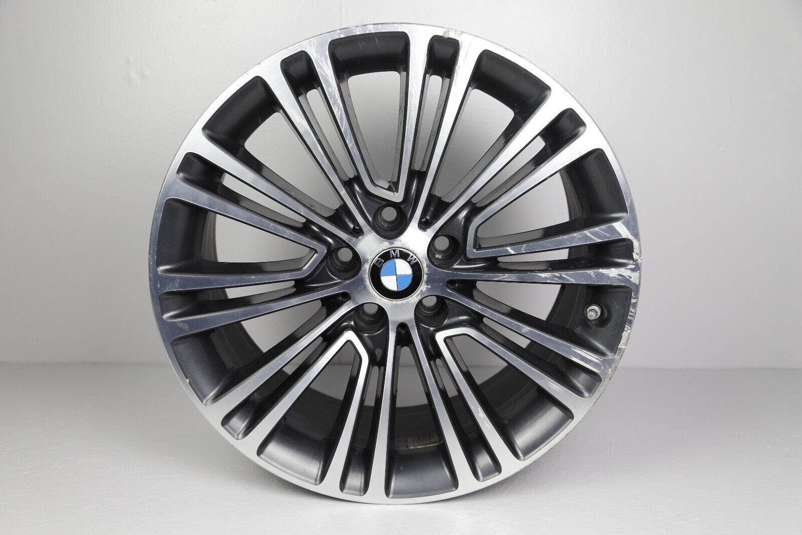 Used 2017-2022 Bmw 530i 540i M550 G30 Wheel Rim 8jx18 H2 Is30 & Center ...