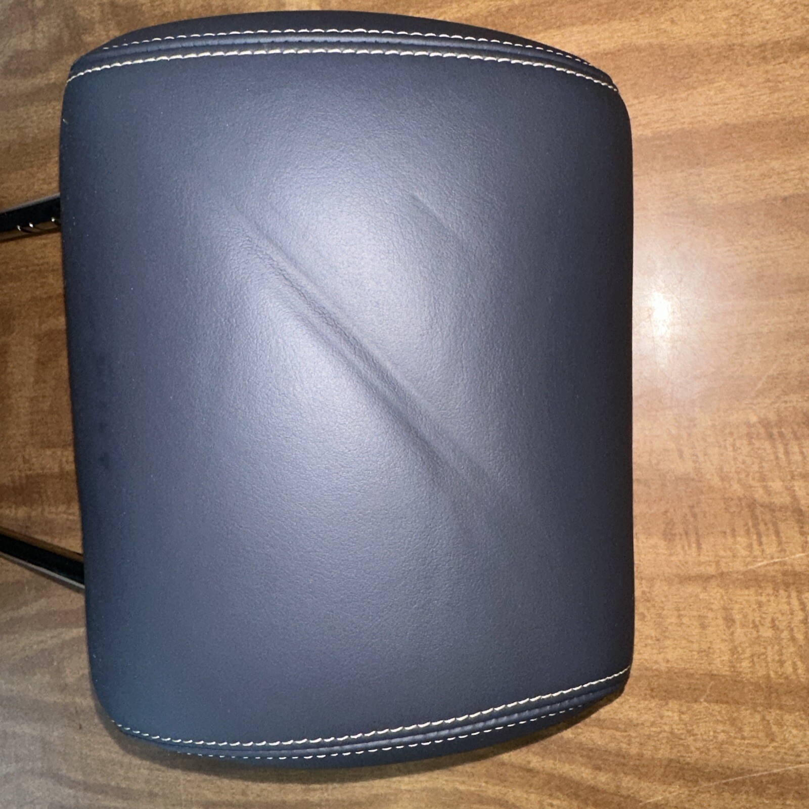 Used 1018 Jaguar Xj Xjl Xjr X351 Rear Right Or Left Side Headrest W