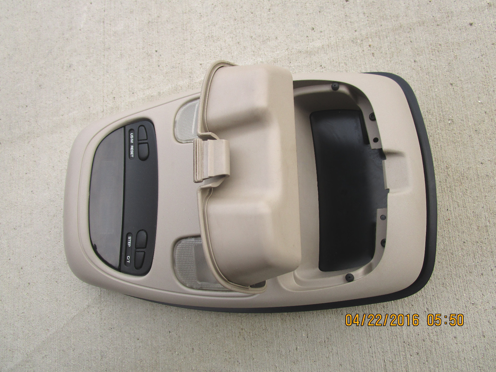 Used 2003 2008 Dodge Ram 1500 Overhead Console Temperature Compass