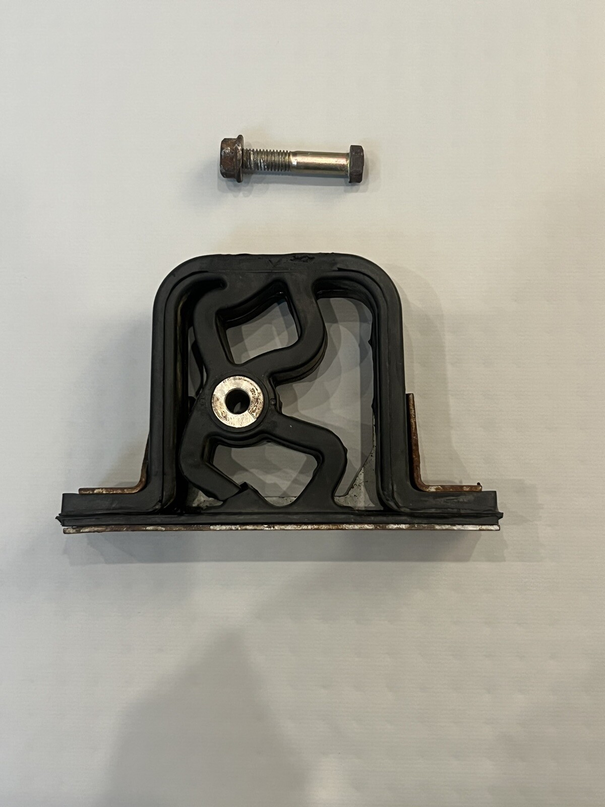 Used 9513 Bmw E36 E46 E90 E92 E93 M3 Exhaust Muffler Hanger Rubber Oem