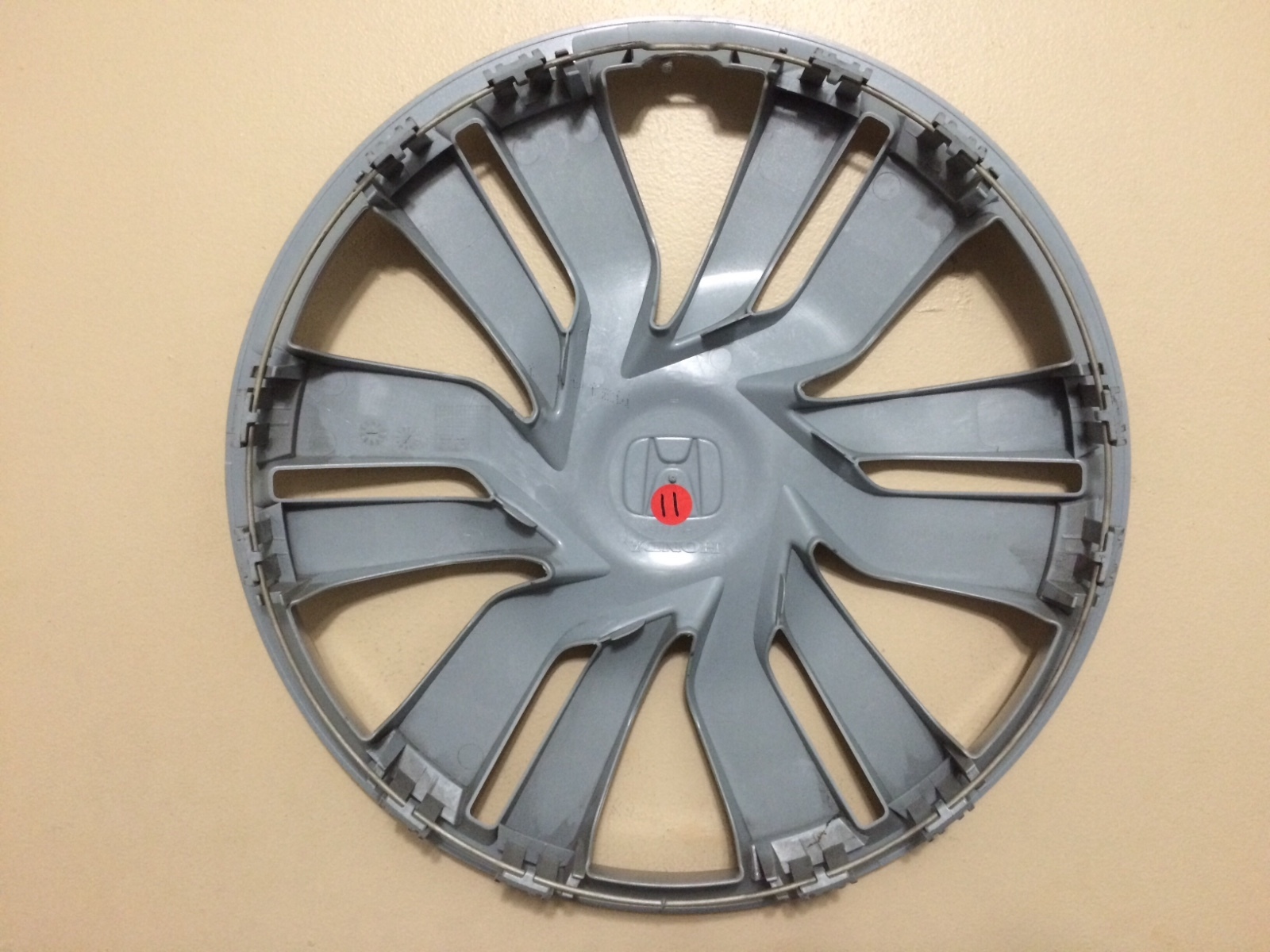Used 201516 Honda Fit 15" Genuine Factory Oem Hubcap Wheel Cover 44733