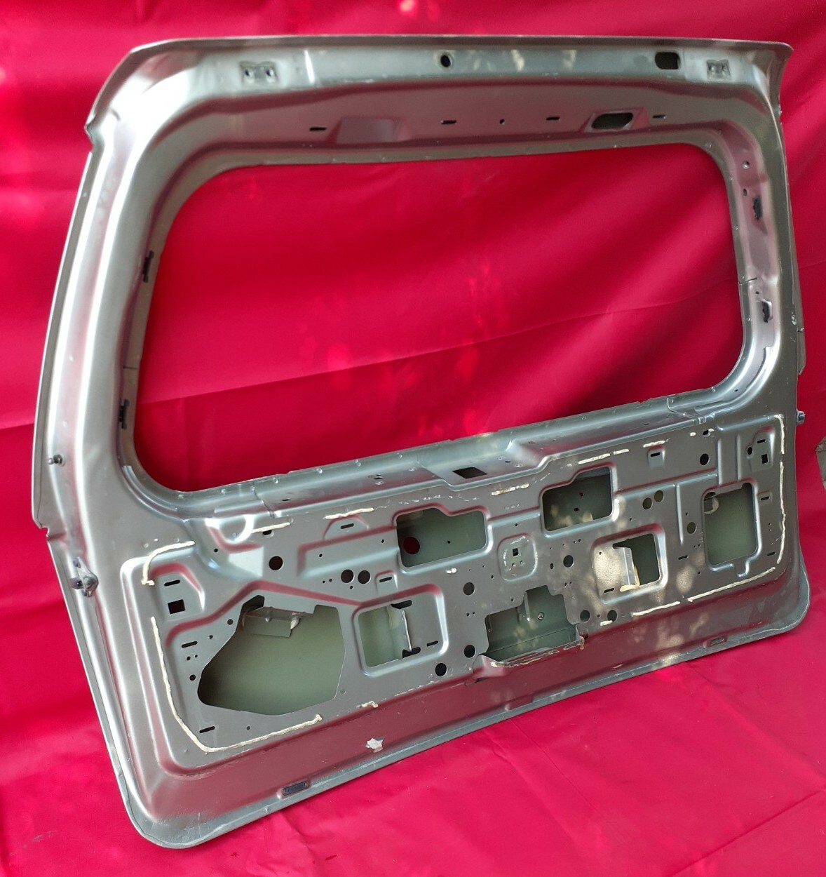 Used 20082014 Ford Expedition Liftgate Shell Oem for Sale 17000629E