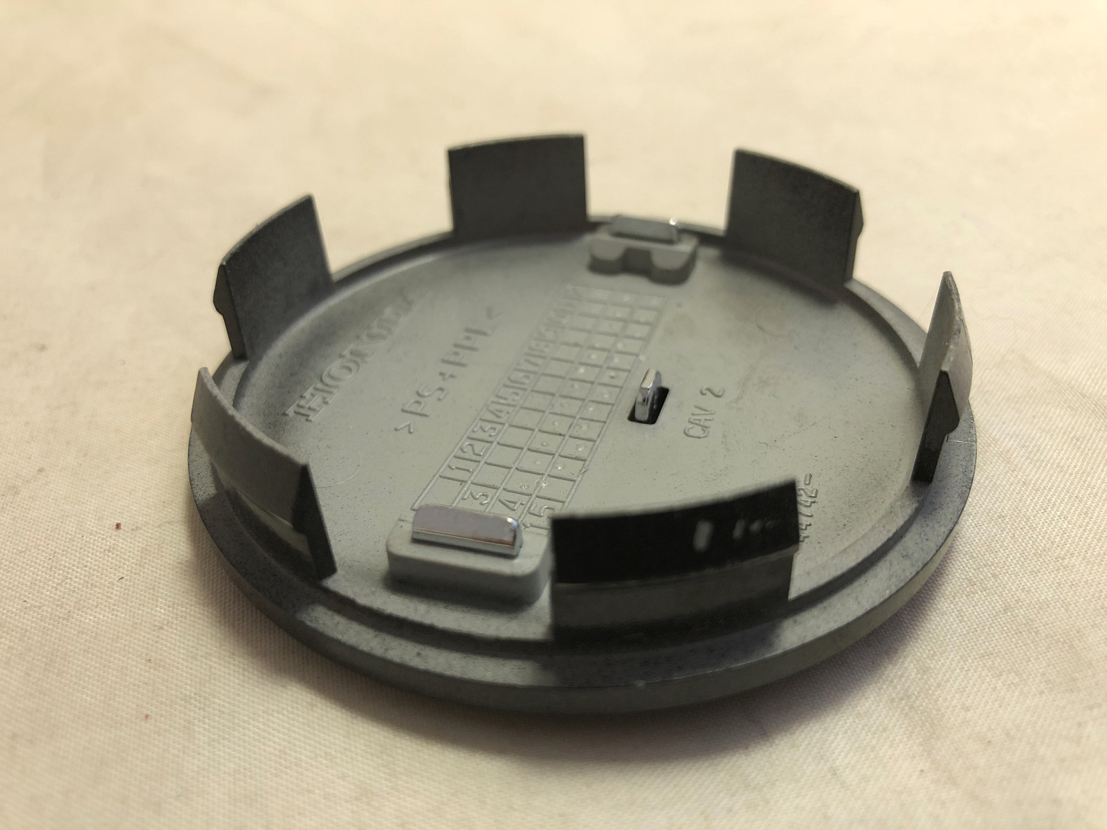 Used 200316 Honda Accord Factory Hubcap Hub Center Cover Cap Oe 44742