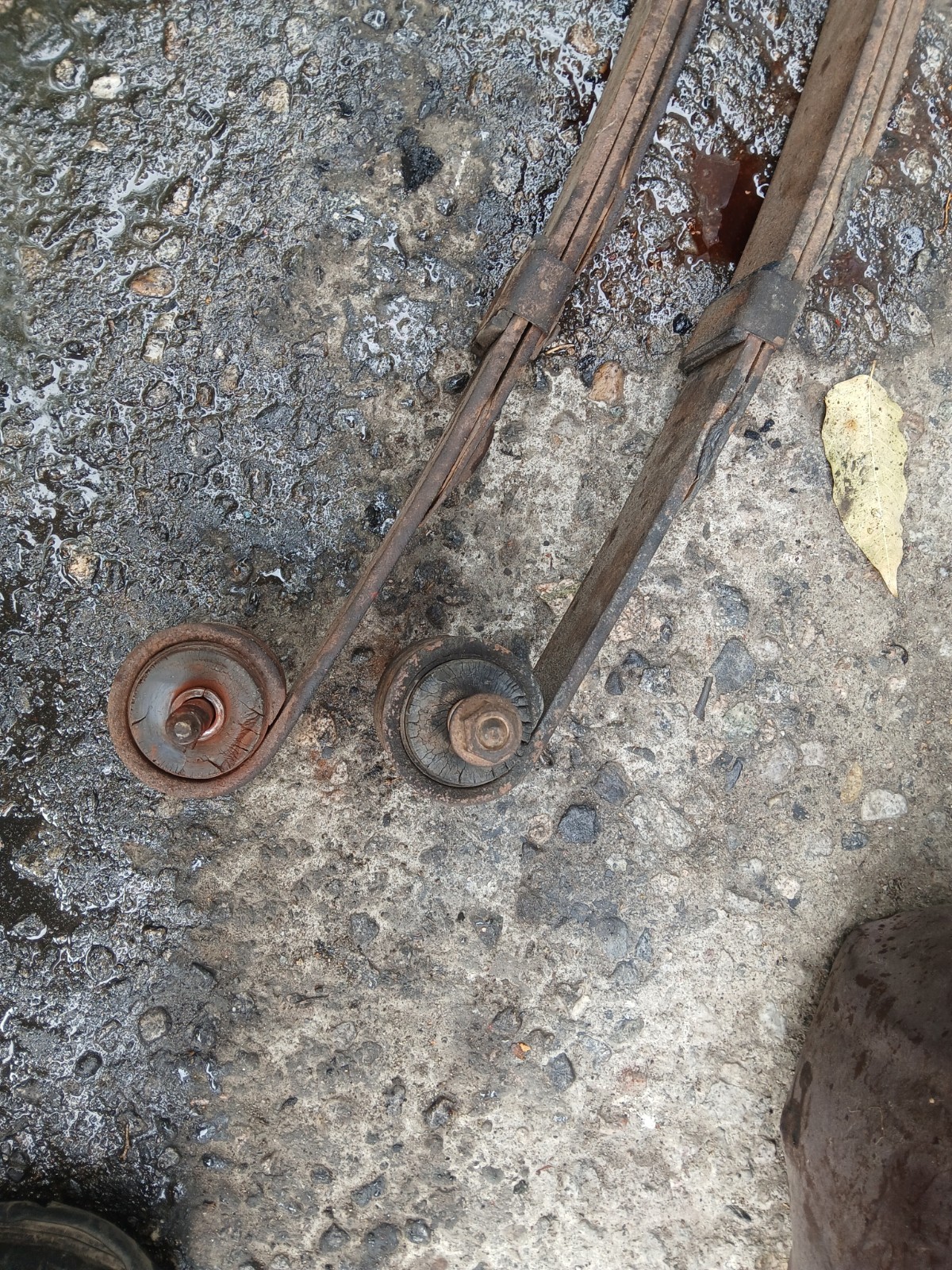 Used 1971-1973 Ford Mustang Leaf Springs Removed From 71 302 Car for ...