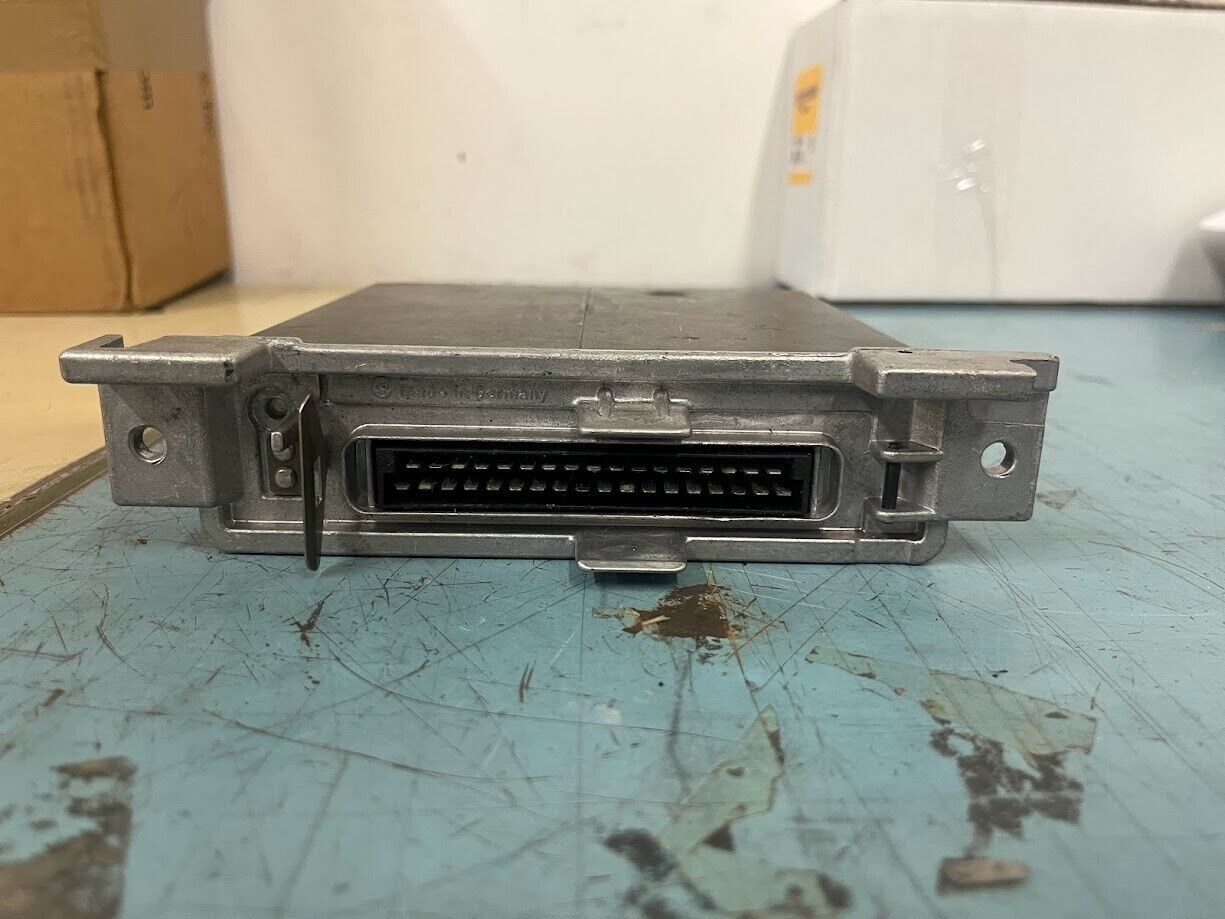 Used Volvo 240 1982 Ecu Control Unit Computer Bosch Jetronic 0280000500 