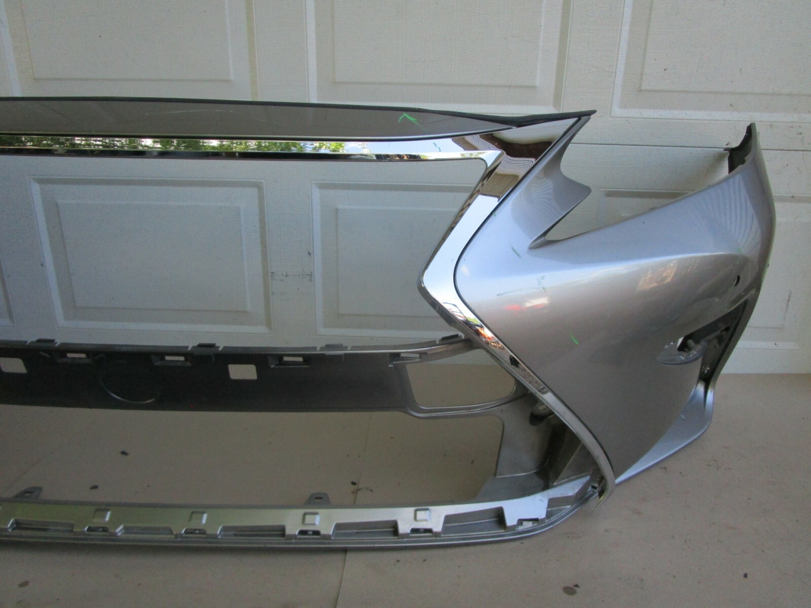 Used 20162018 Lexus Es350 Es300h Front Bumper Cover Oem for Sale