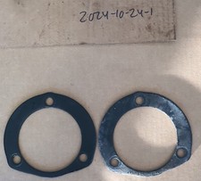 1998-2005 Lexus GS300 GS400 GS430 OEM Front Suspension Shock Tower Top Brackets