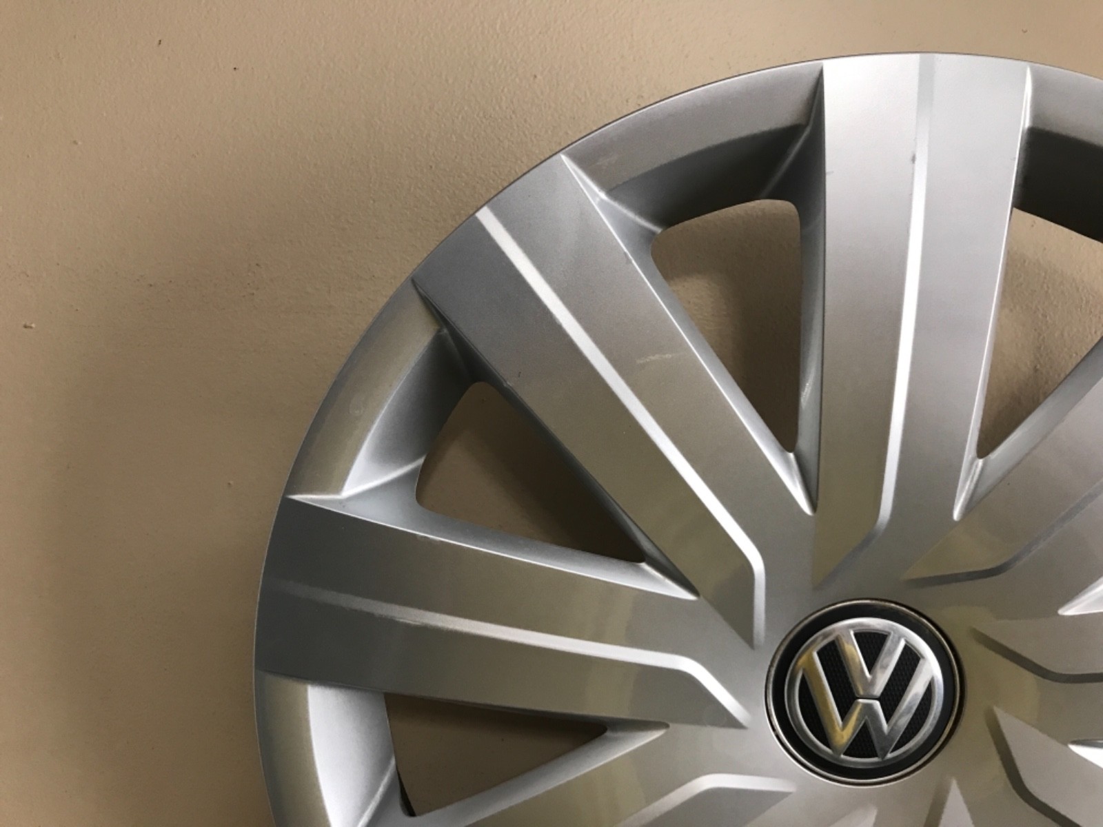 Used 20152016 Vw Volkswagen Jetta S 15" Genuine Oem Hubcap Wheel Cover