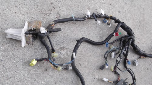 Part Number MB225870 95 96 97 TSI POWER DISTRIBUTION