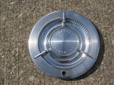 1961 2014 One factory original Pontiac Bonneville inch spinner hubcap wheel cover