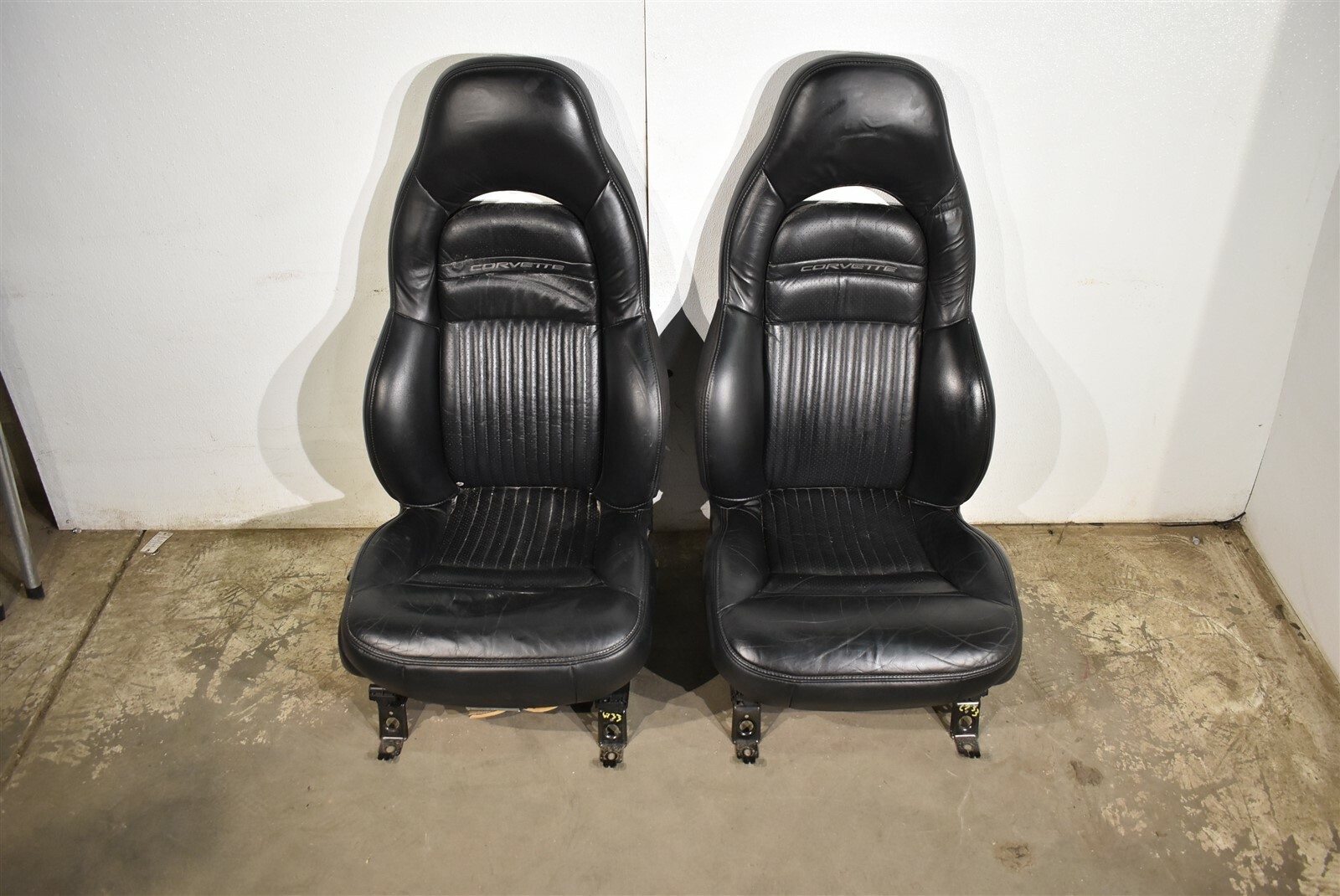 Used 9904 Corvette C5 Driver Passenger Sport Seat Set Power Lumbar